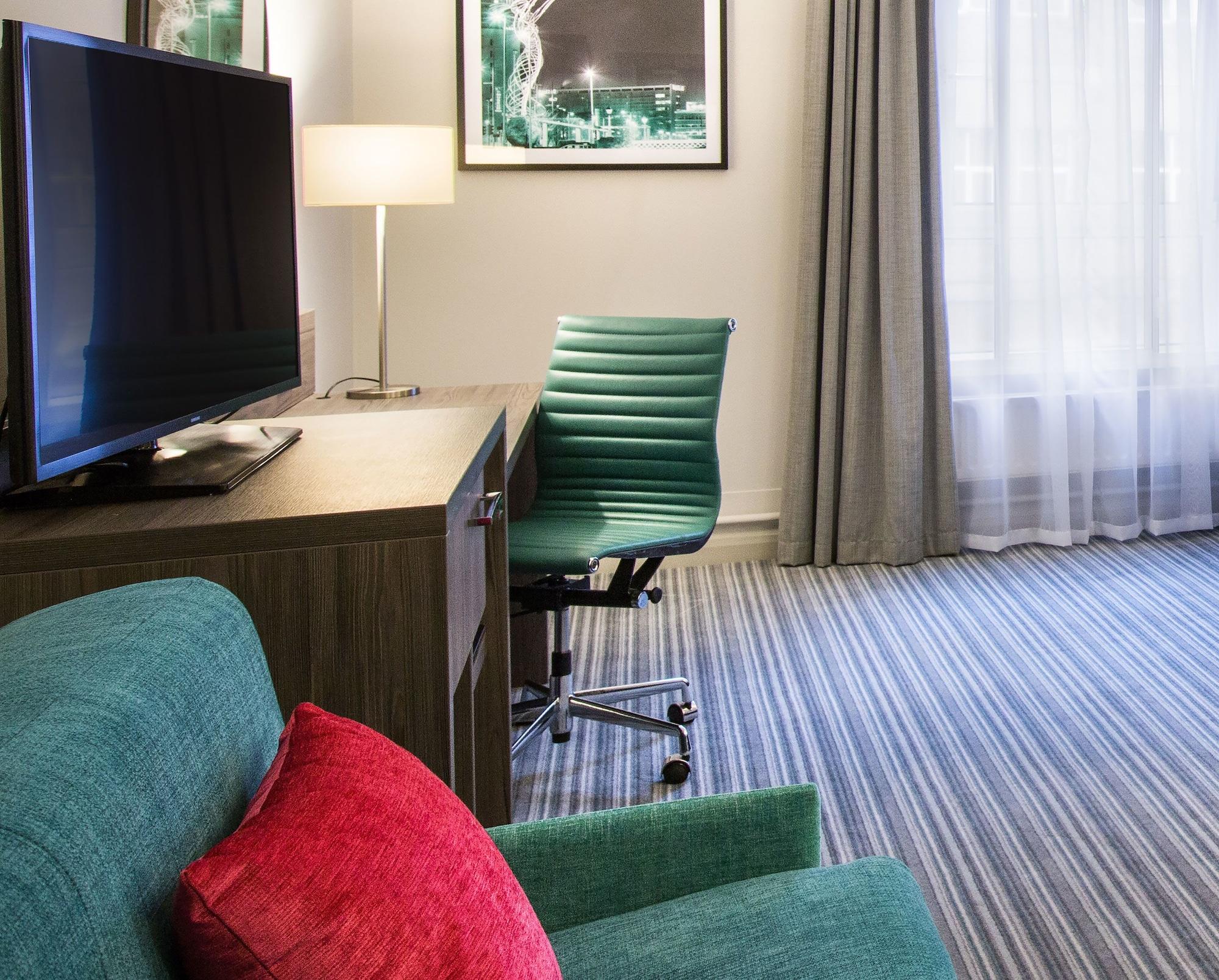 Leonardo Hotel