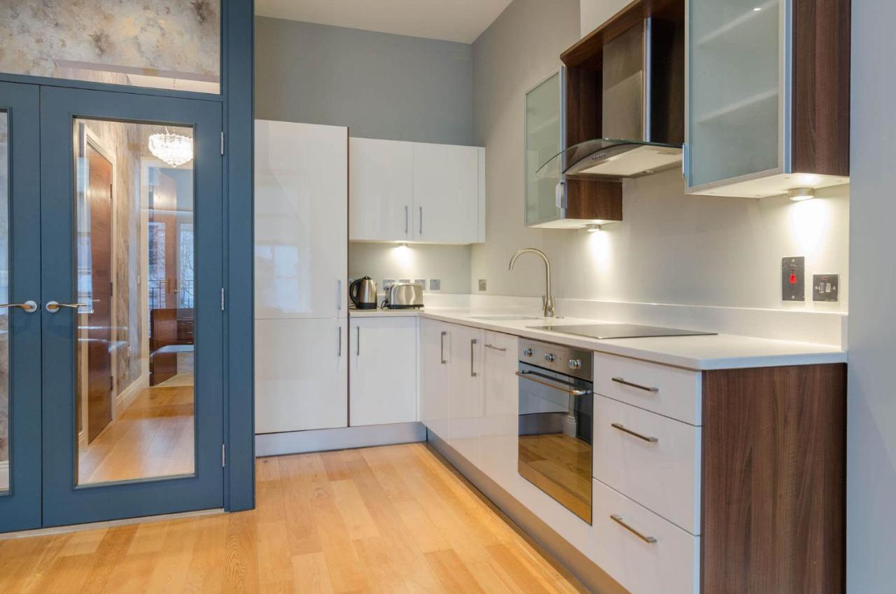 Fitzrovia Mansion In Belfast's Cathedral Quarter Apartment