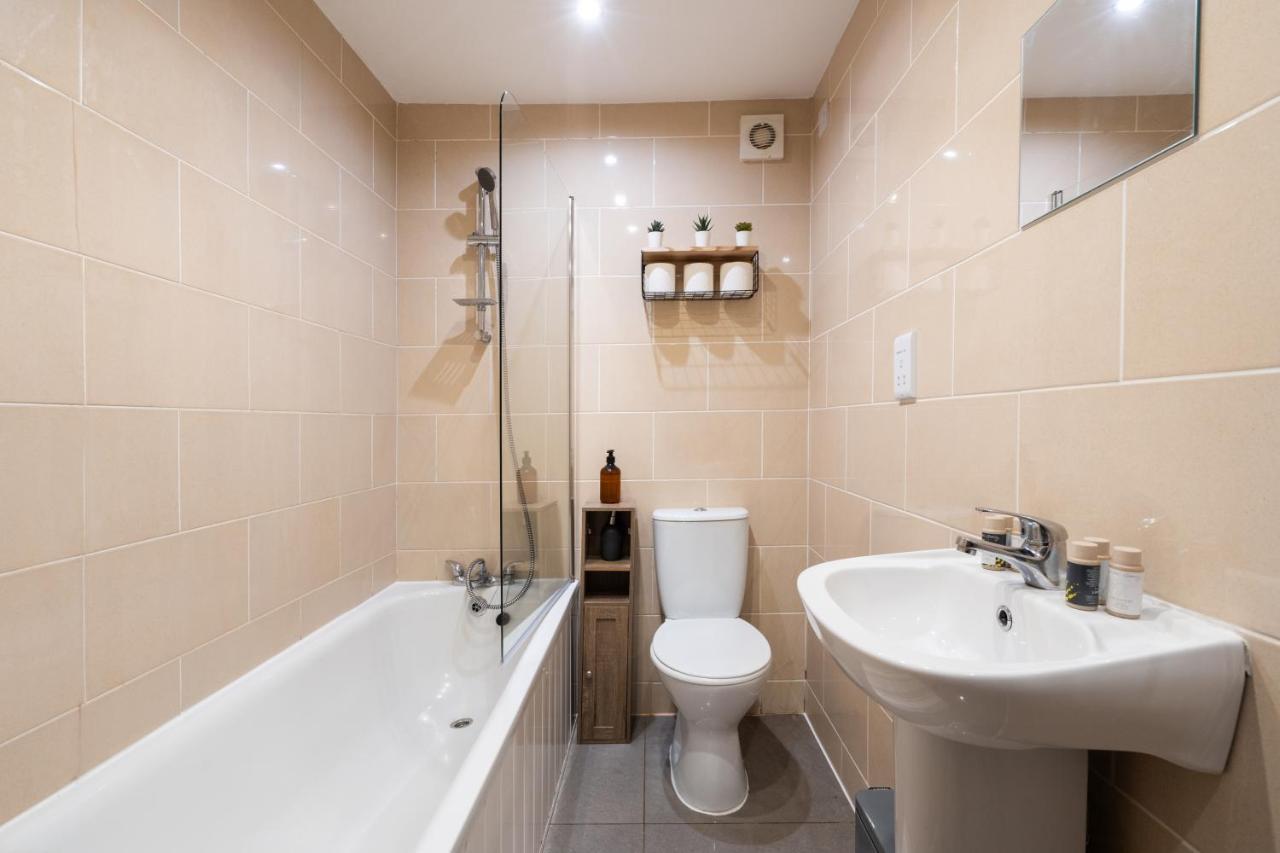 Cosy Modern Centre 2 Bed Apartment Belfast