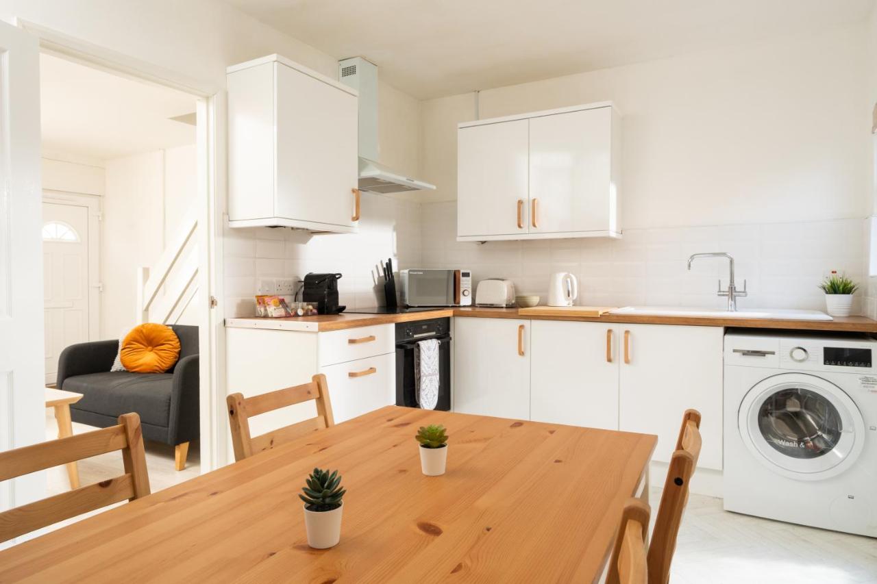 Holiday home Super Modern 2bd Central