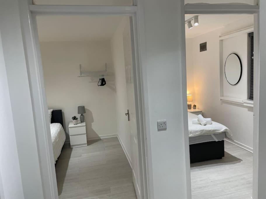 Chic: Elegant 2br Sleeps 5, Prime Location