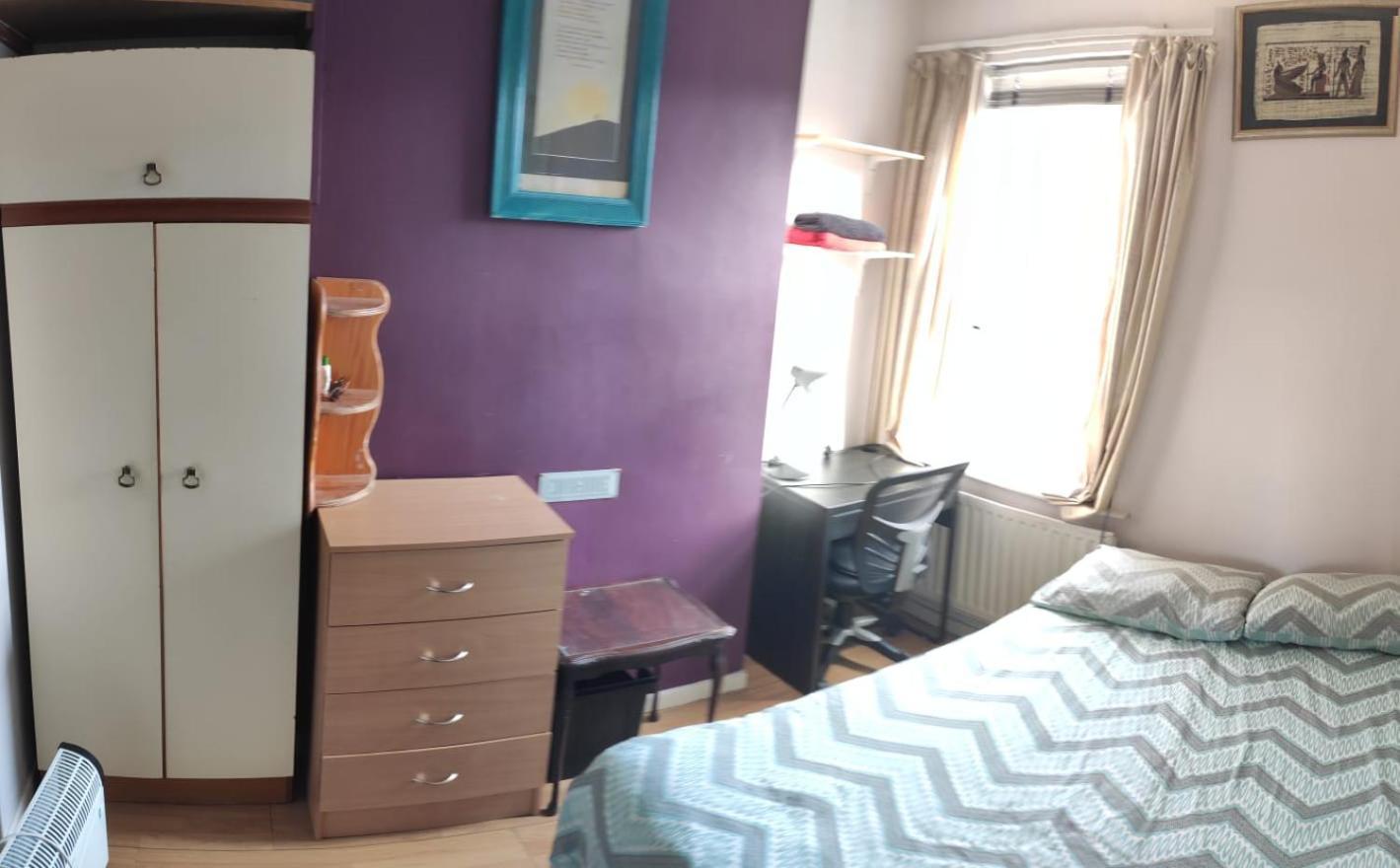 Castleton Homestay