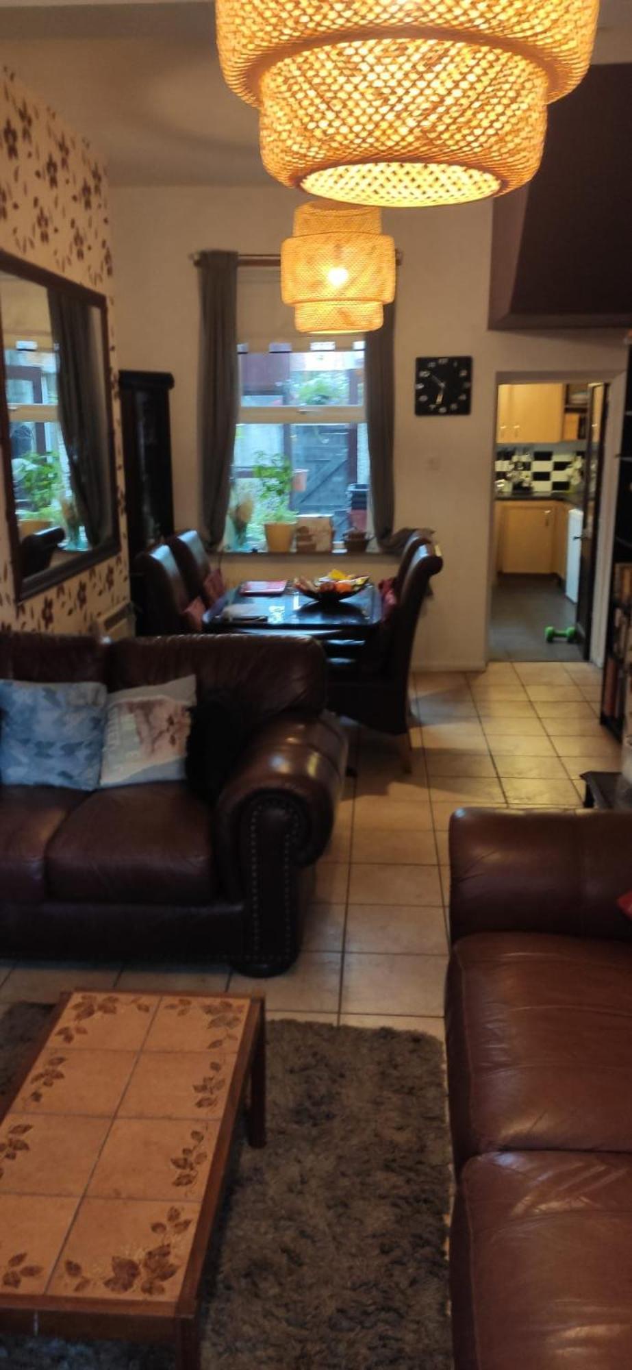 Castleton Homestay