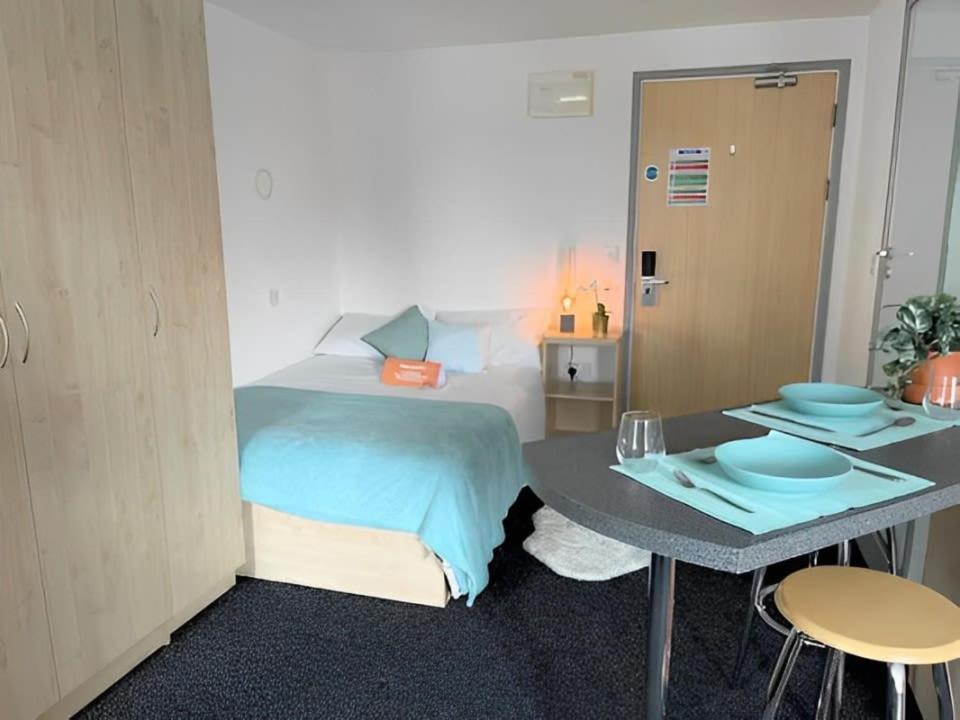 Apartment Spacious And Private Ensuites At Little Patrick Street In For Students Only *