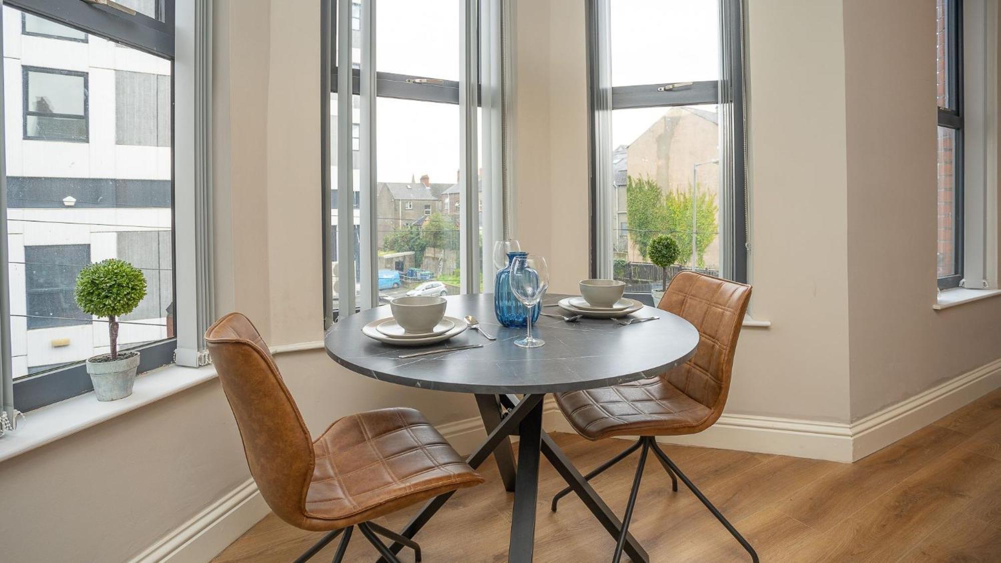 Modern 1 Bdr By Breaks *