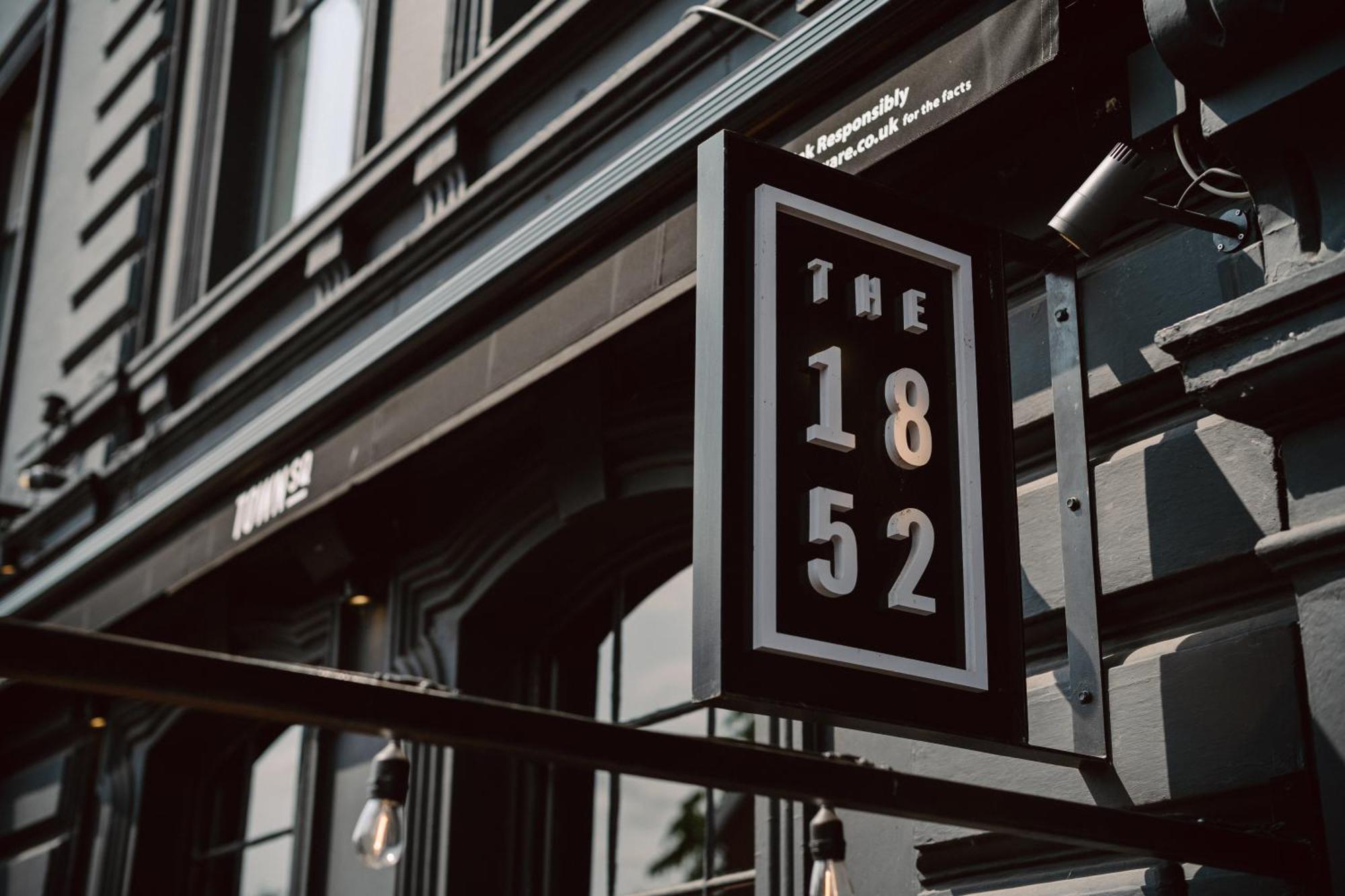 Hotel The 1852 - Self Check-in