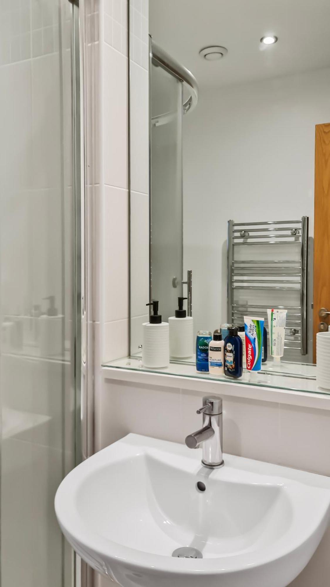 River View Ensuite Private In Shared