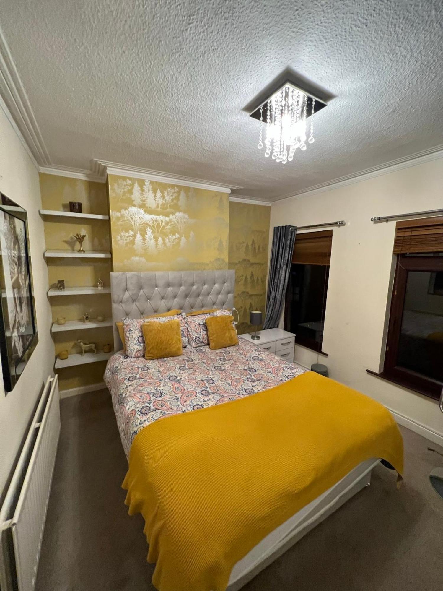 House In Lisburn Road Homestay *