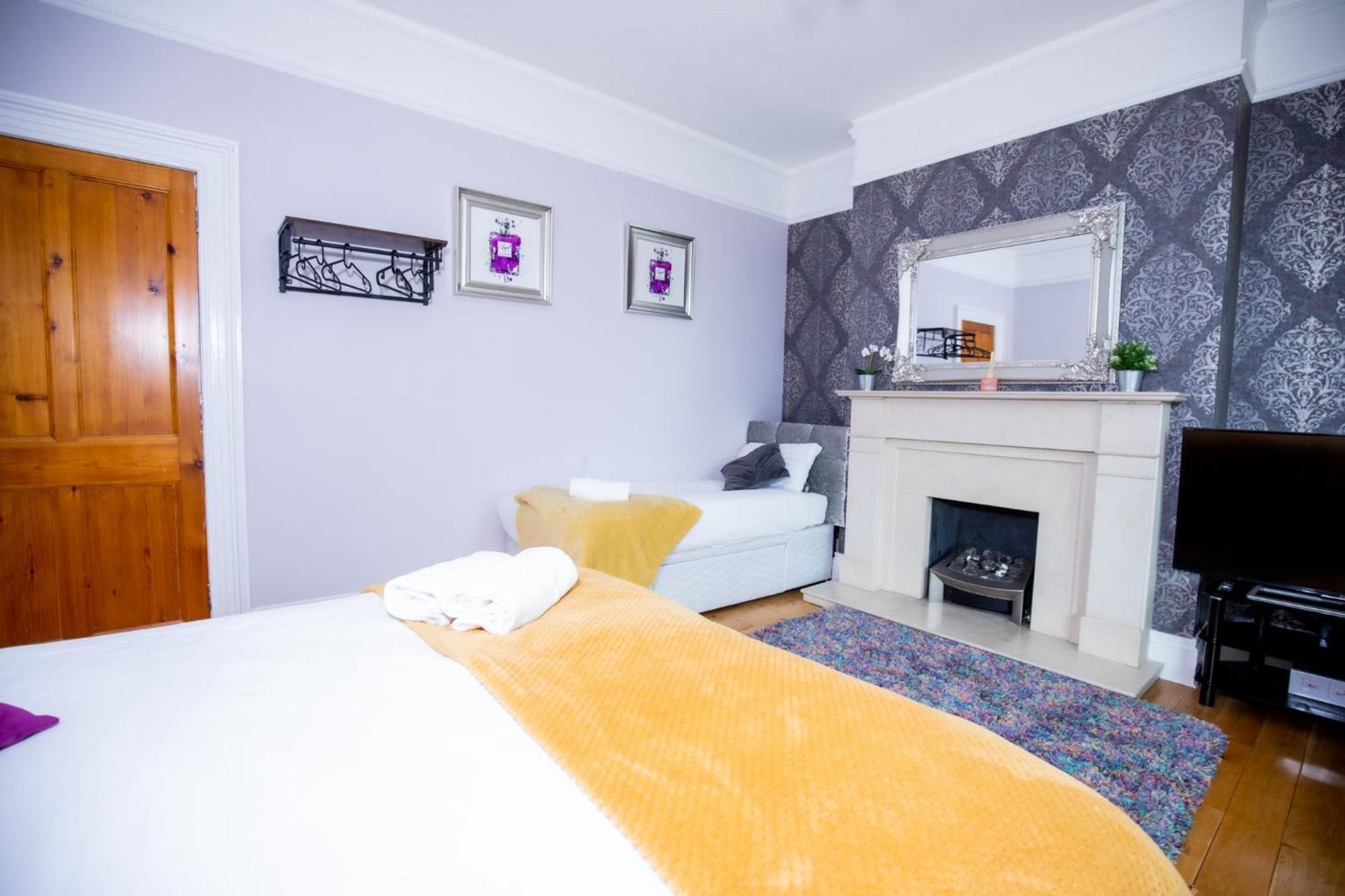 So-lux Guest house