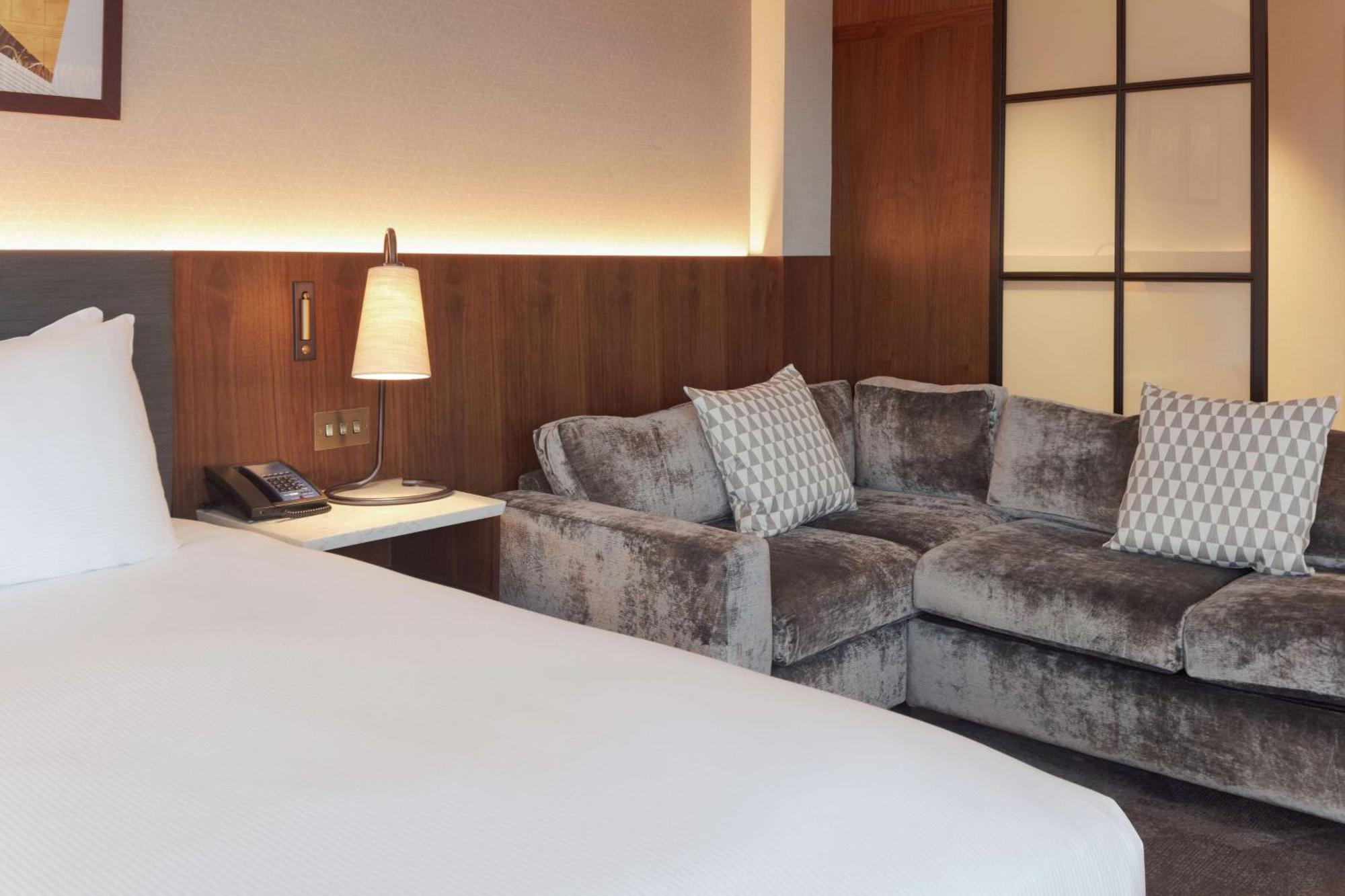 Hilton Hotel 4*