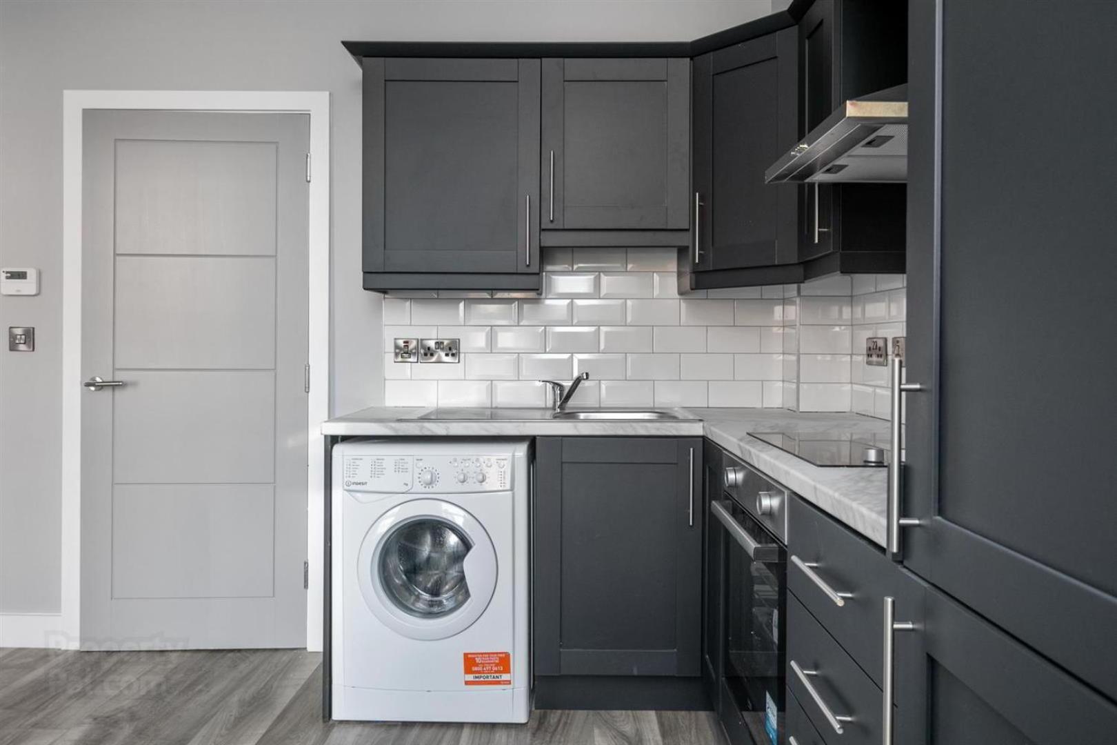Apartment Modern Great Location Free Parking
