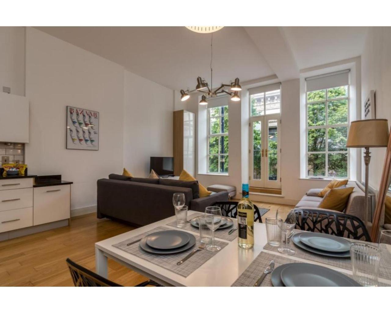 Fitzrovia Mansion In Belfast's Cathedral Quarter Apartment Belfast