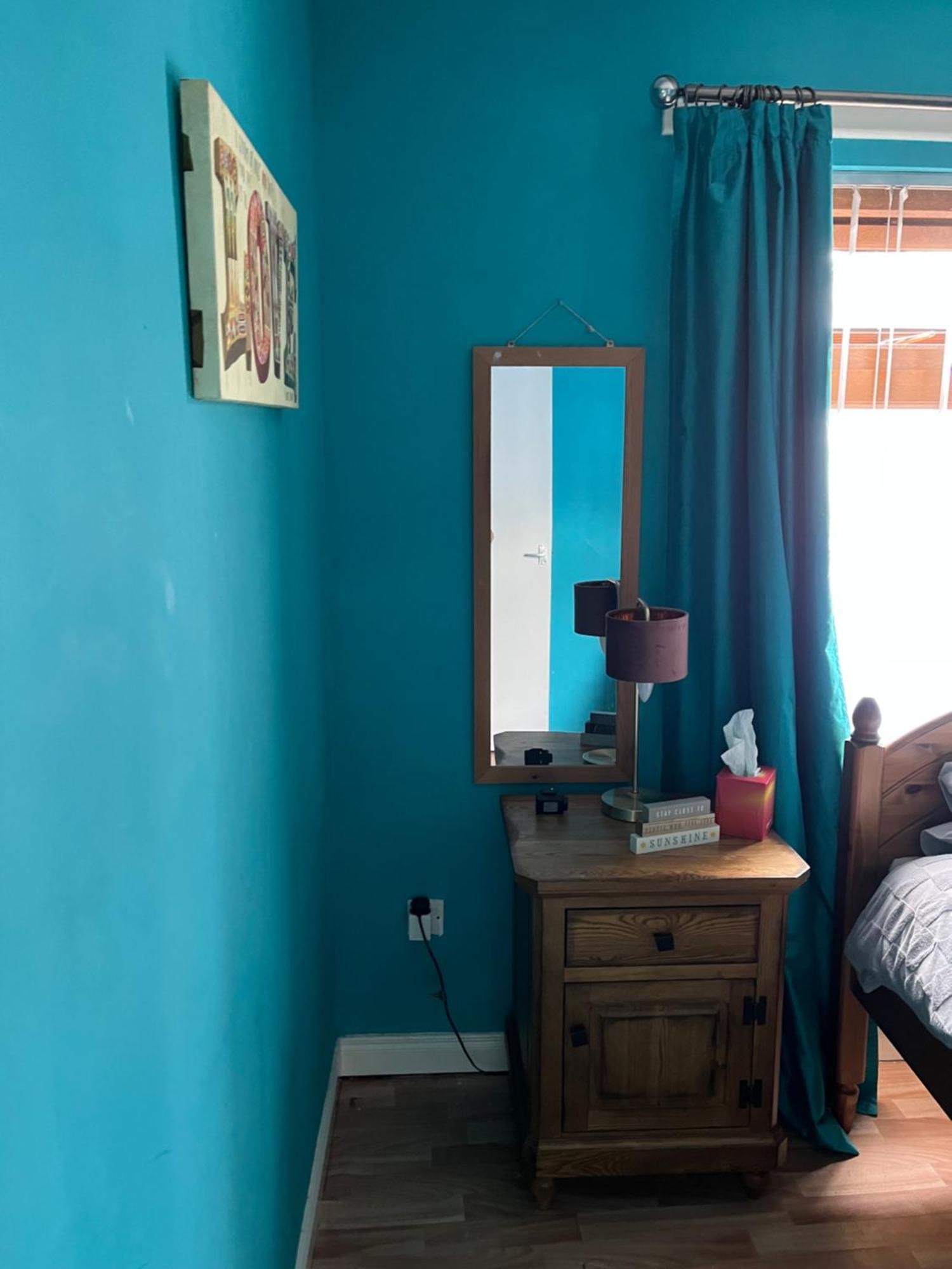 11 Parkmore Street, Ormeau Road, Belfast, Bt7 2gt, 2 Bedroom House * Belfast