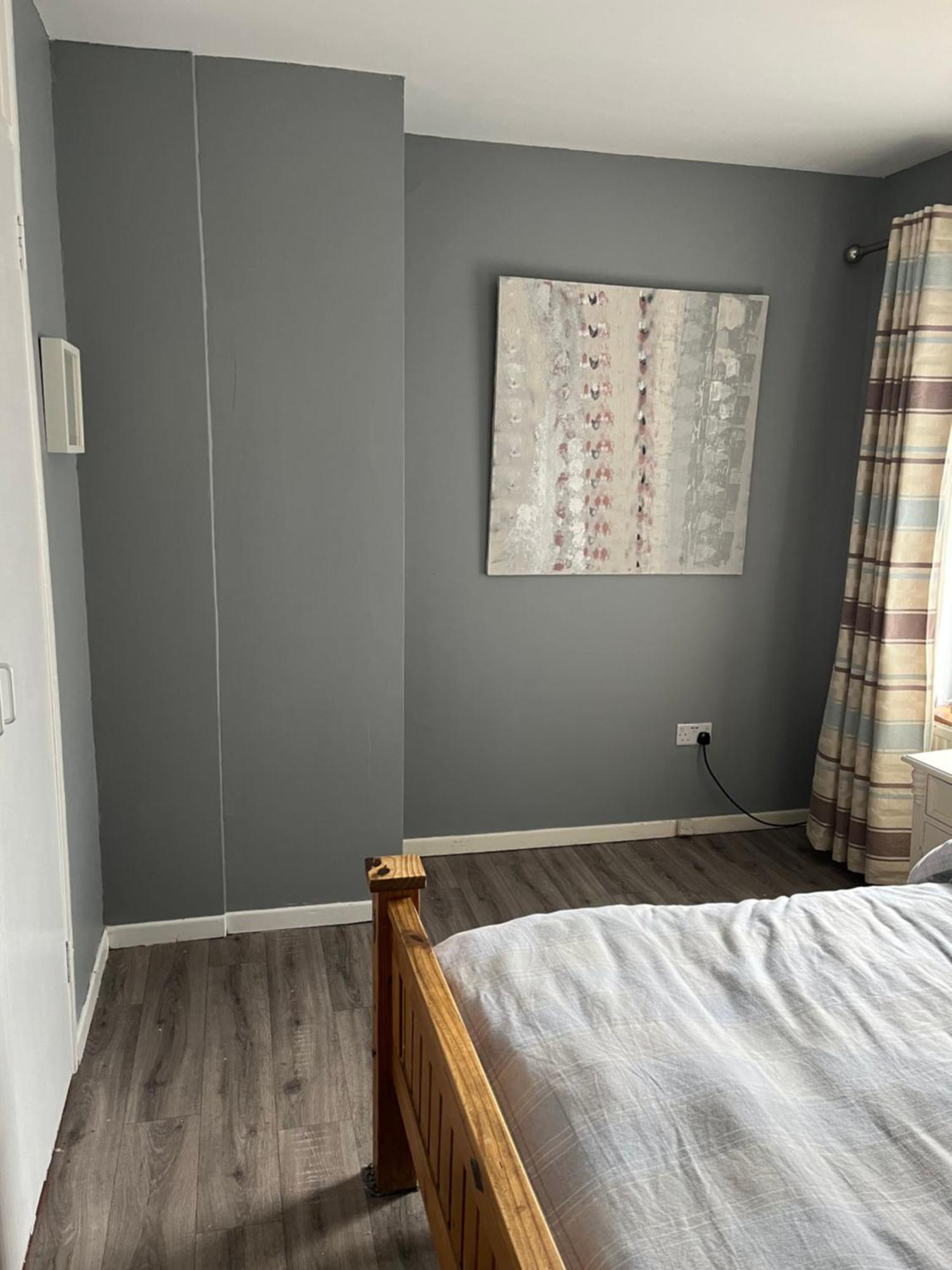 11 Parkmore Street, Ormeau Road, Belfast, Bt7 2gt, 2 Bedroom House Holiday home *
