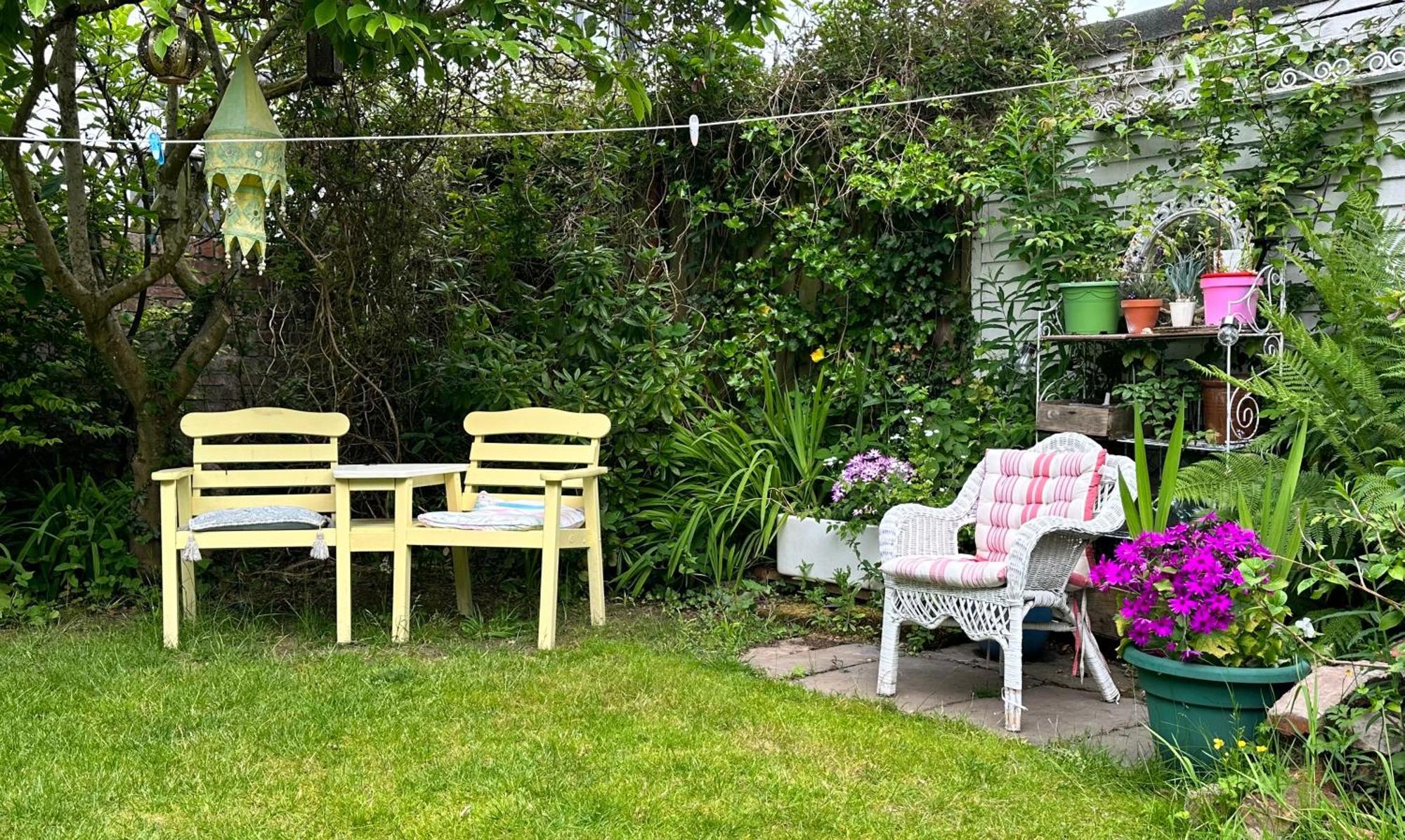 Apartment Garden Snug