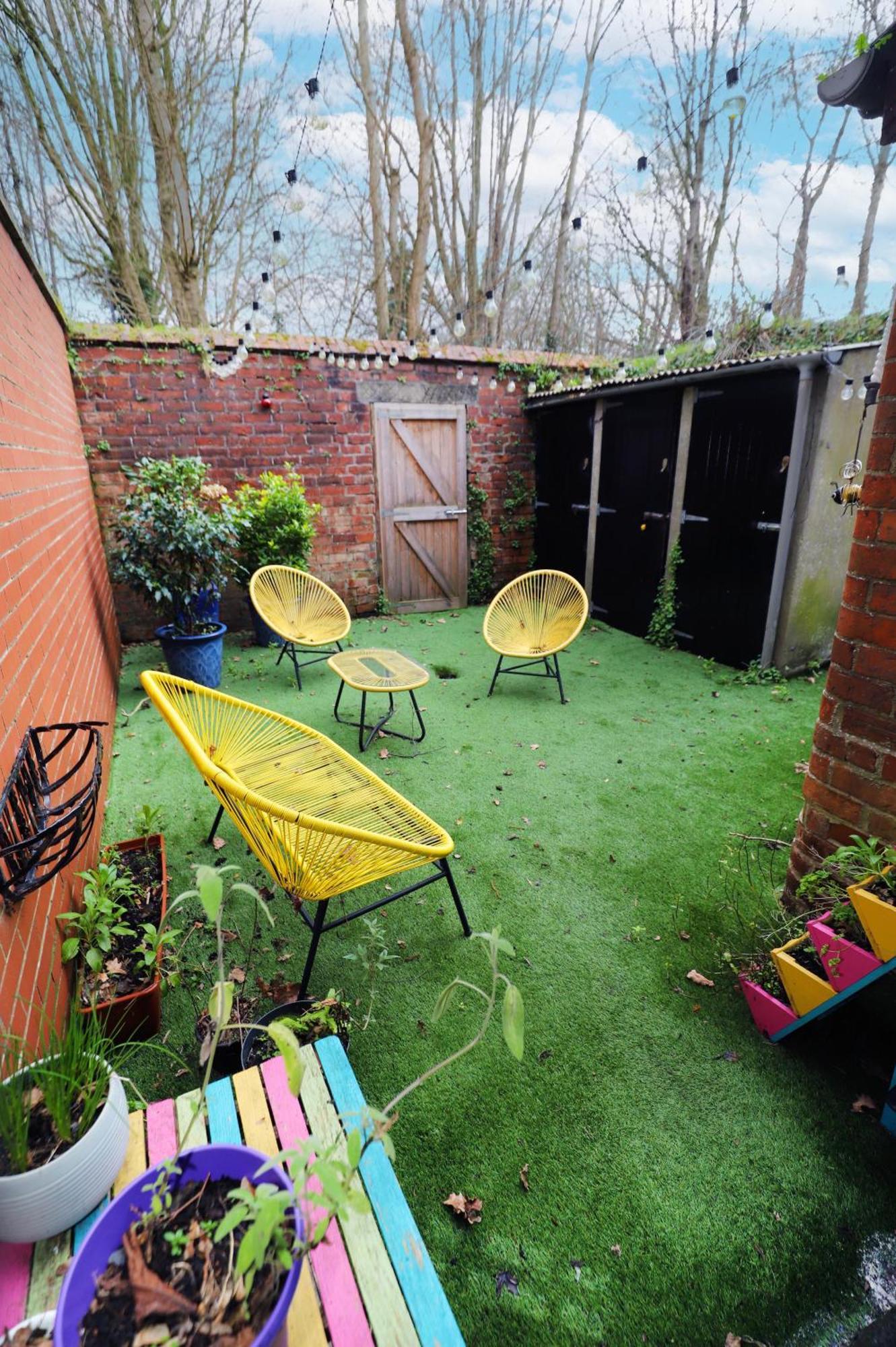 South City Sleeps 4 Apartment Belfast