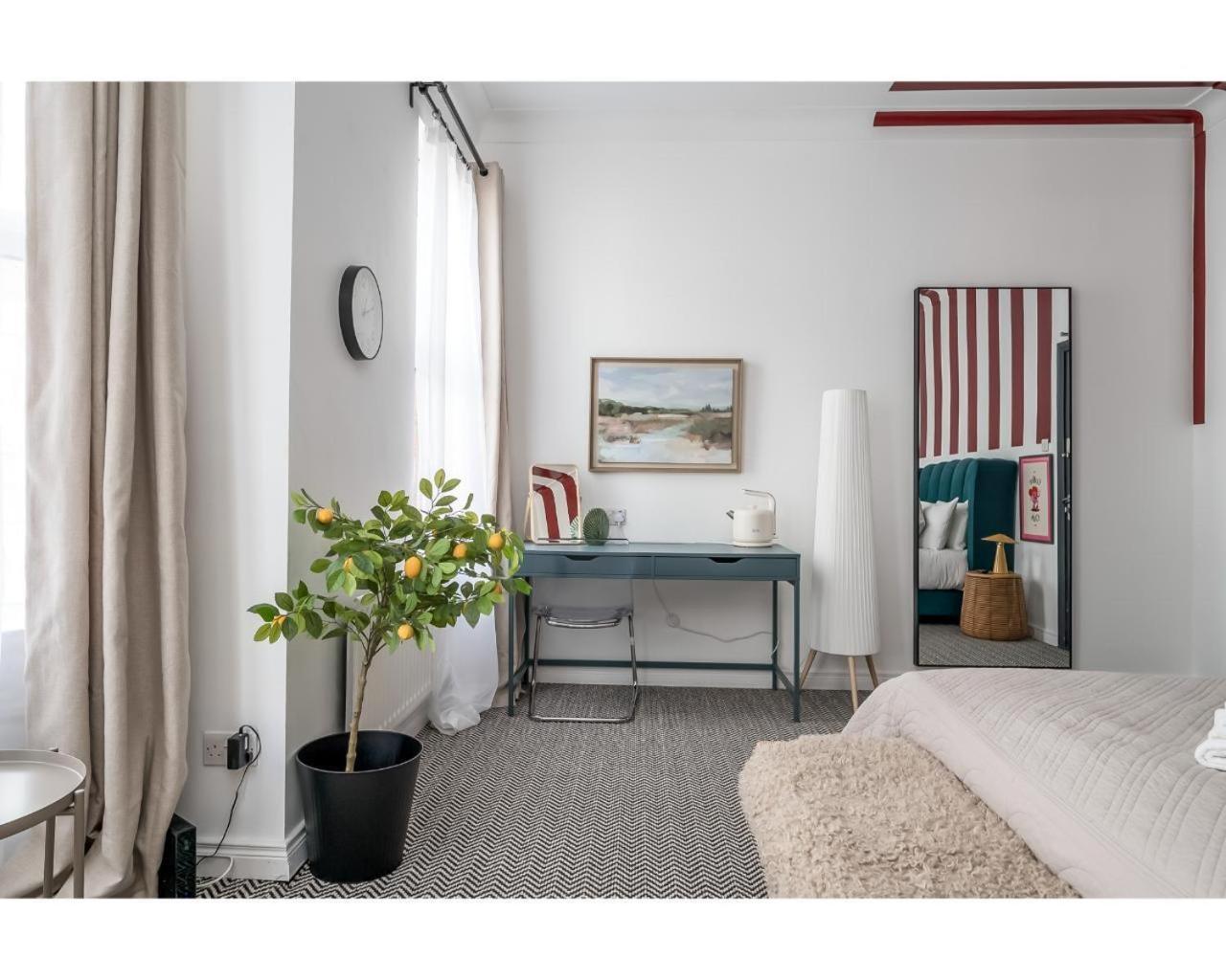 The Wellesley Guest house 4*