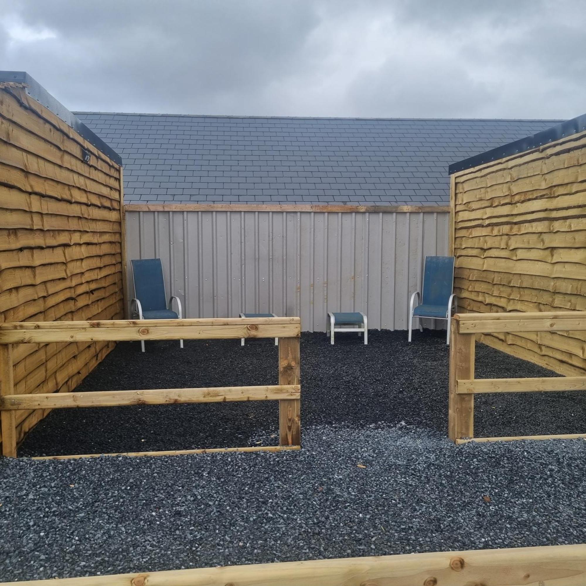Standing Stones 4* Belfast