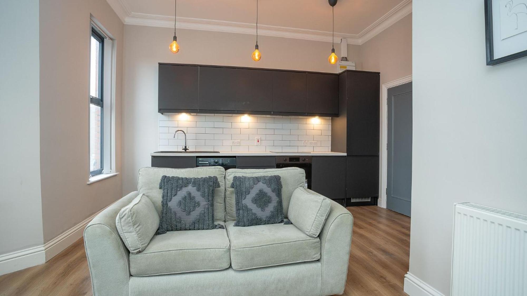 Apartment Modern 1 Bdr By Breaks