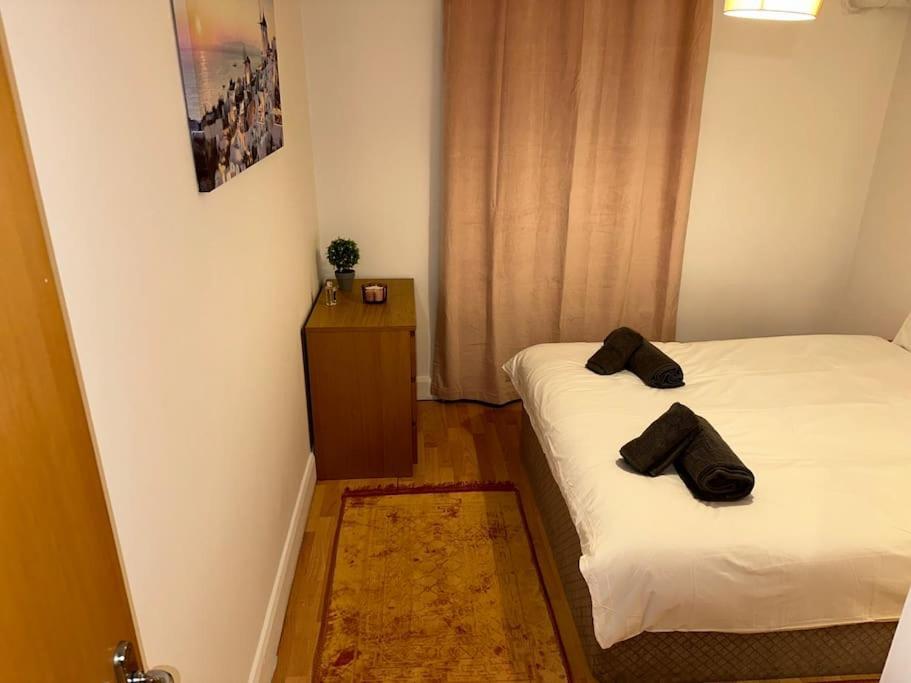 Apartment Flat In *