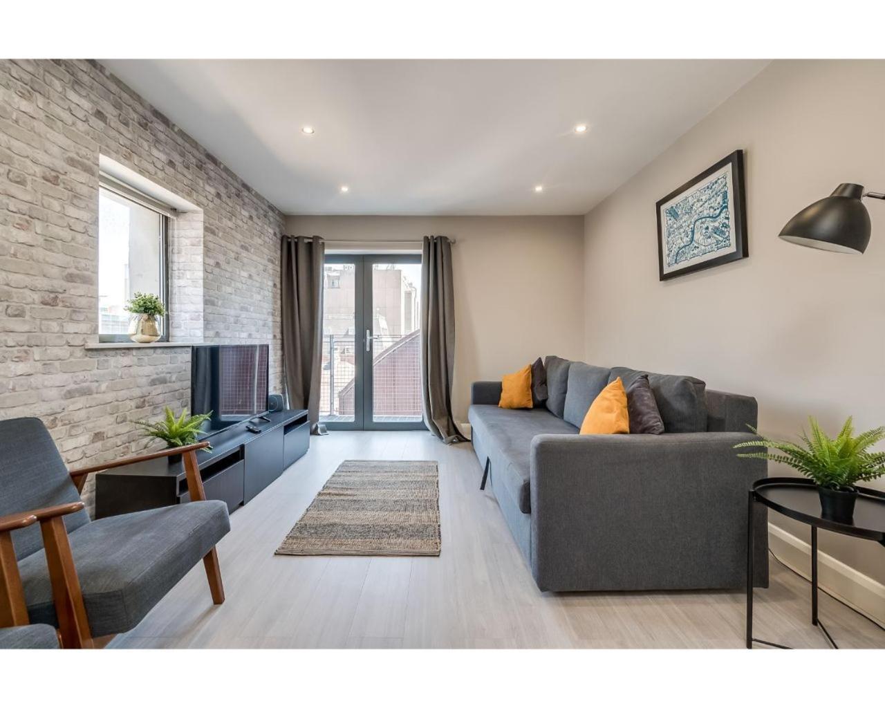 Central Belfast Apartments: Citygate *
