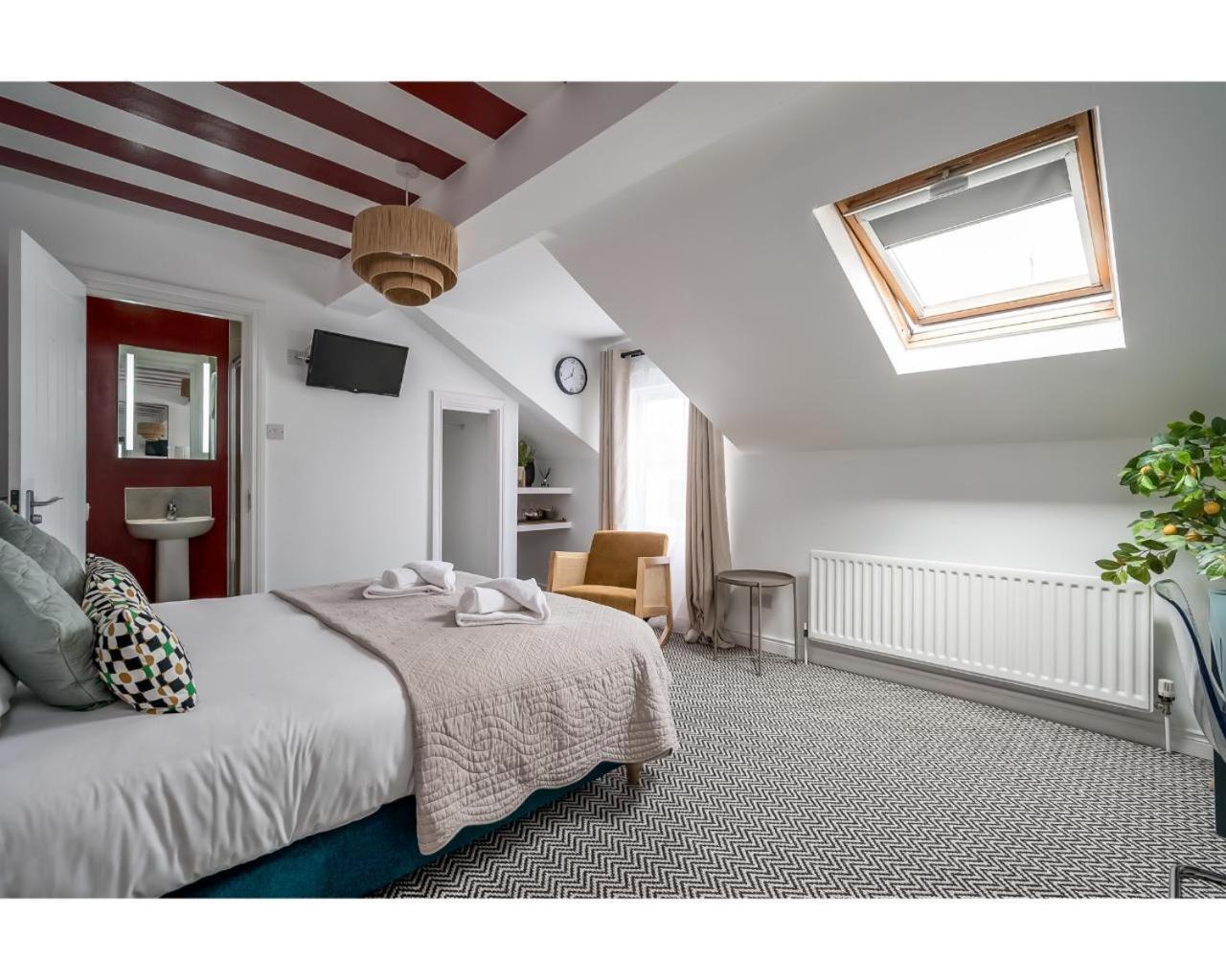 The Wellesley Guest house