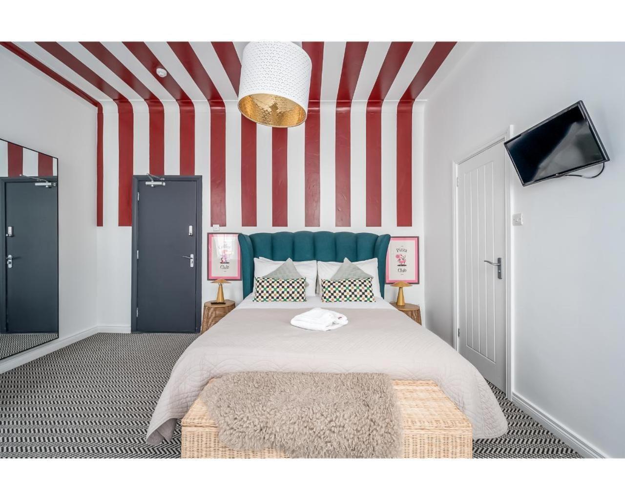 Guest house The Wellesley 4*