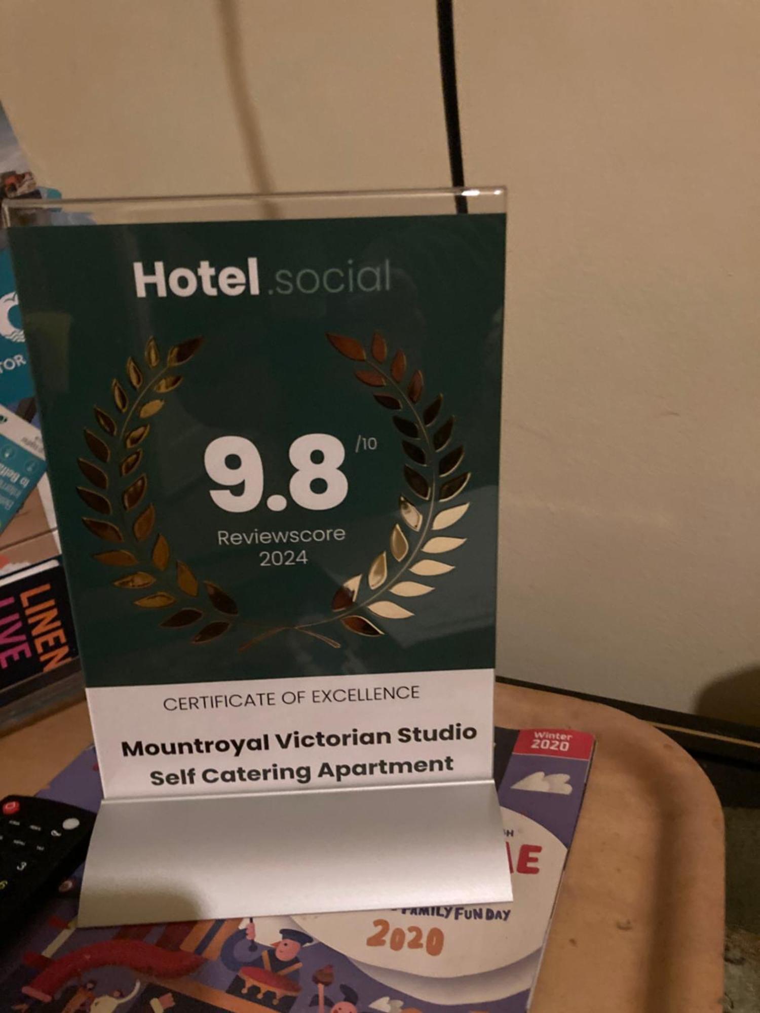 Mount Royal Victorian Apartments Self Catering * Belfast