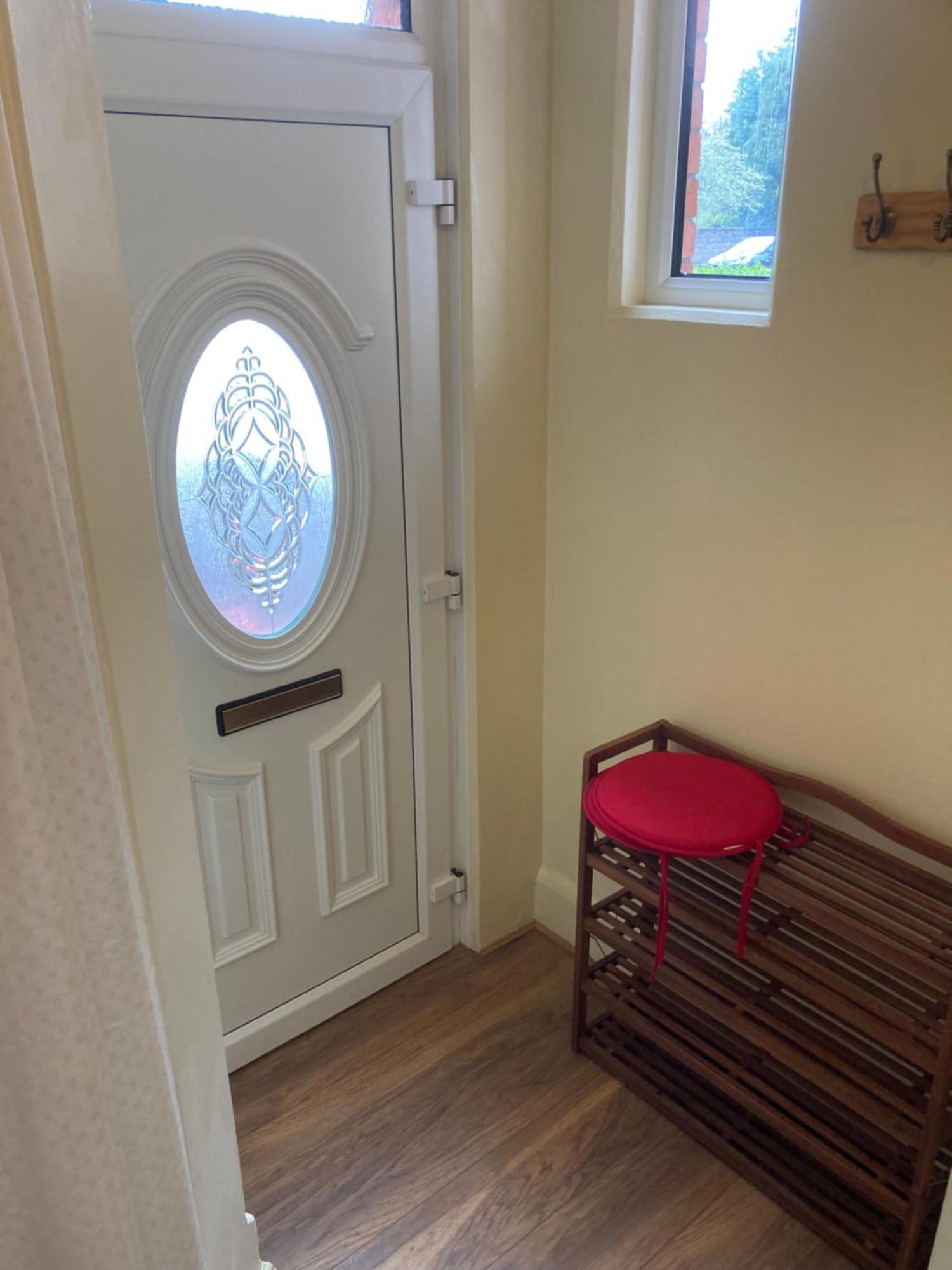 Mount Royal Victorian Apartments Self Catering * Belfast