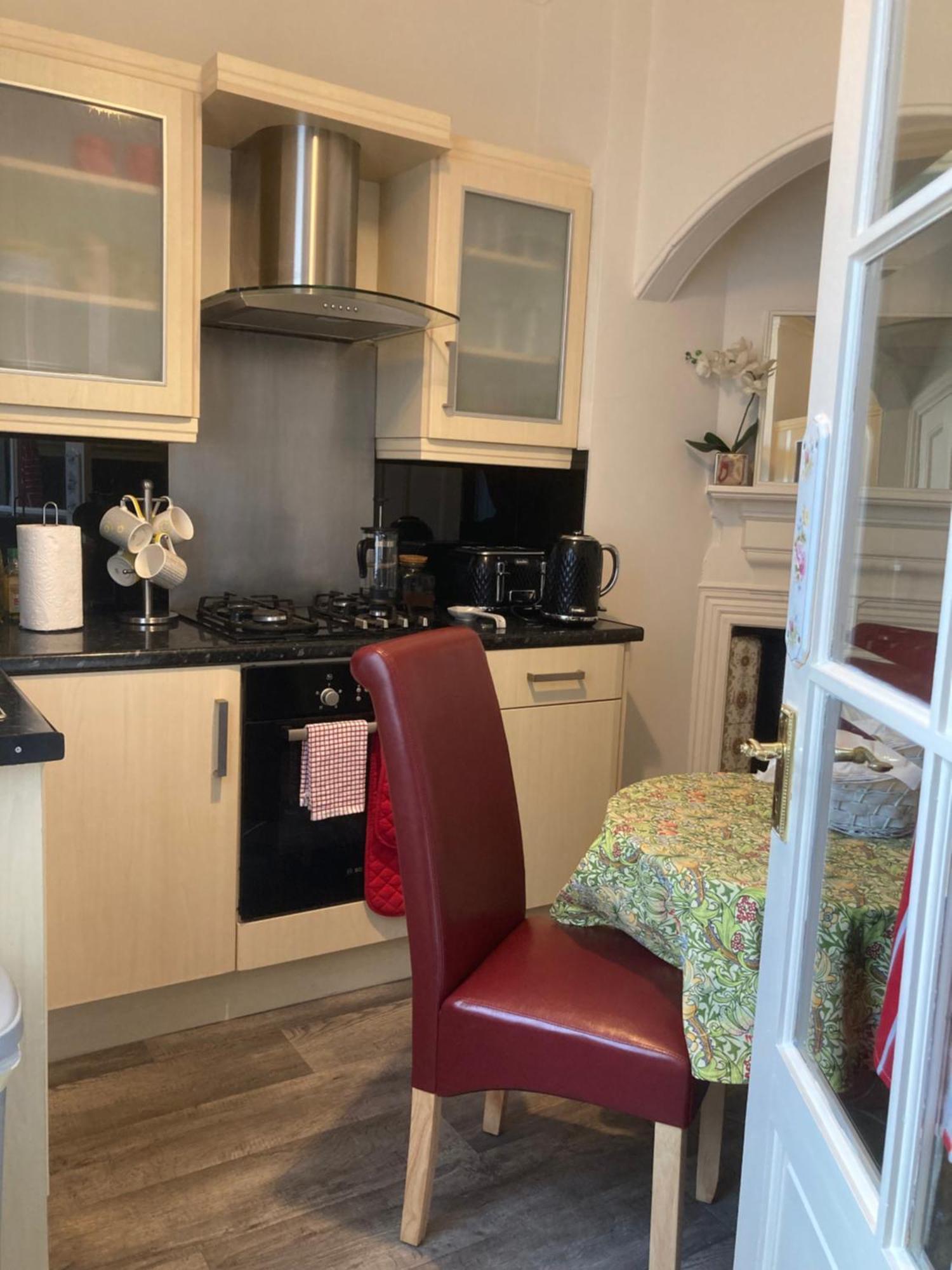 Apartment Mount Royal Victorian Apartments Self Catering *