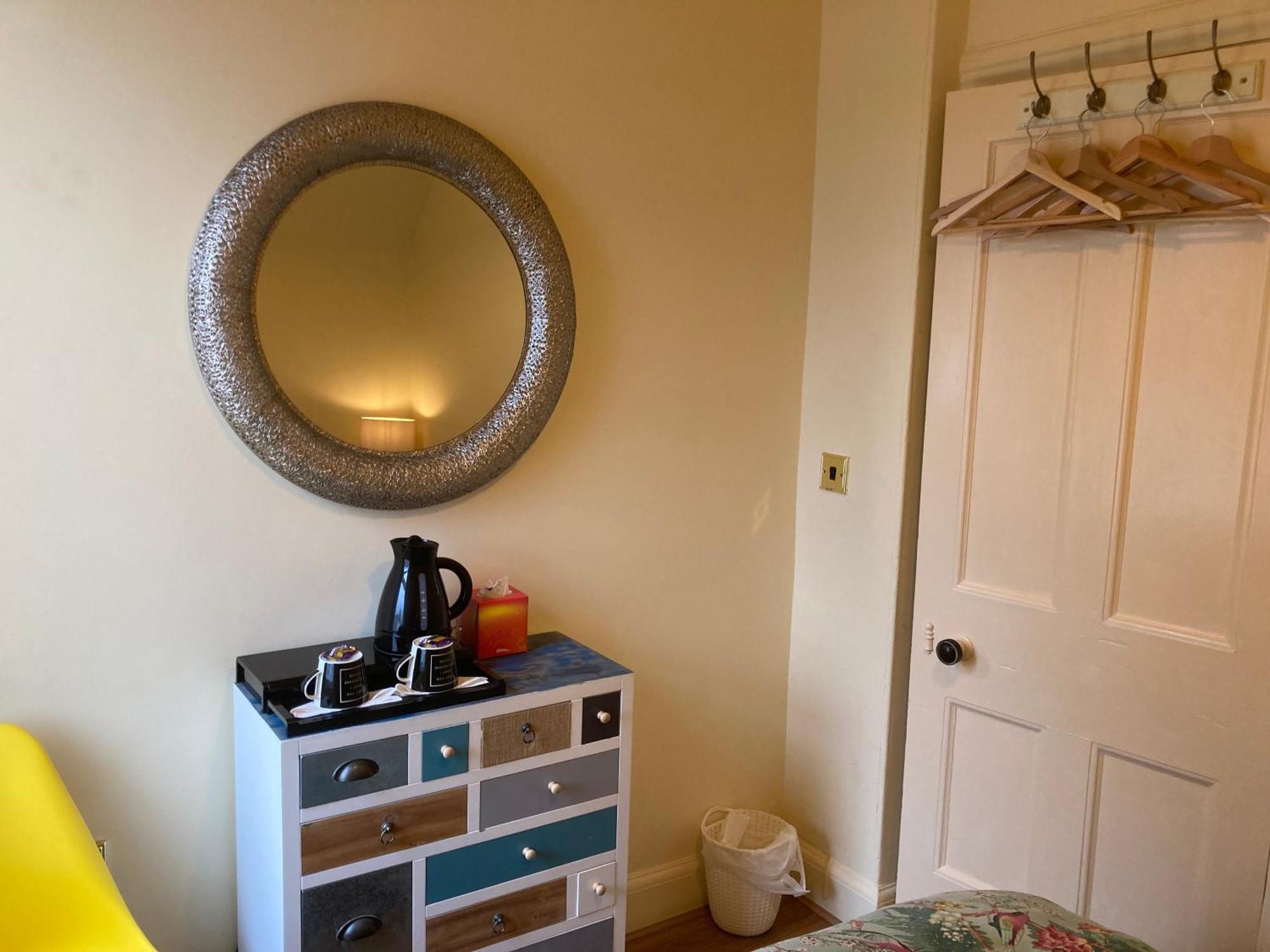 Mount Royal Victorian Apartments Self Catering Apartment *