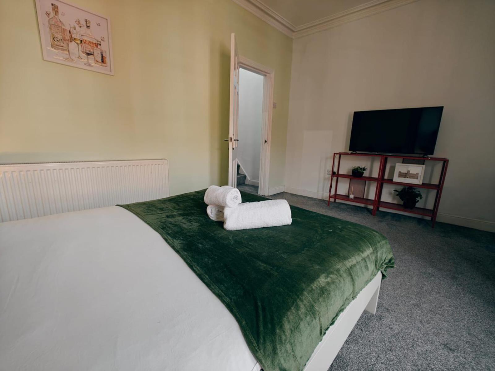4br Ravenhill Modern Holiday home Belfast