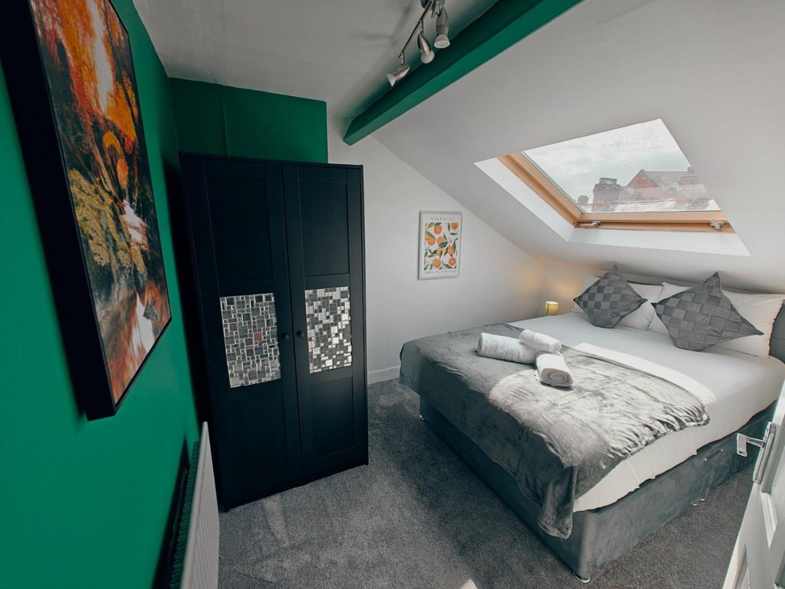 Holiday home 4br Ravenhill Modern Belfast