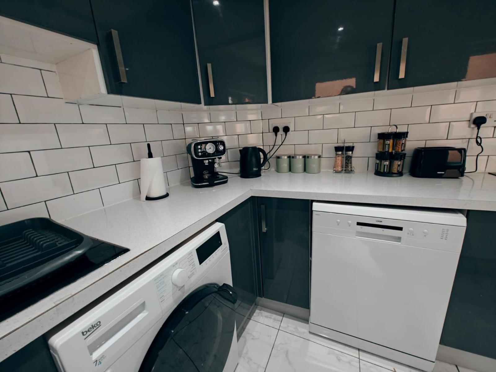 Holiday home 4br Ravenhill Modern *