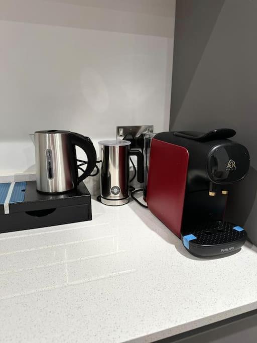 Aqua Dreams -serviced Luxury Apartment, Coyles Place At Portland 88