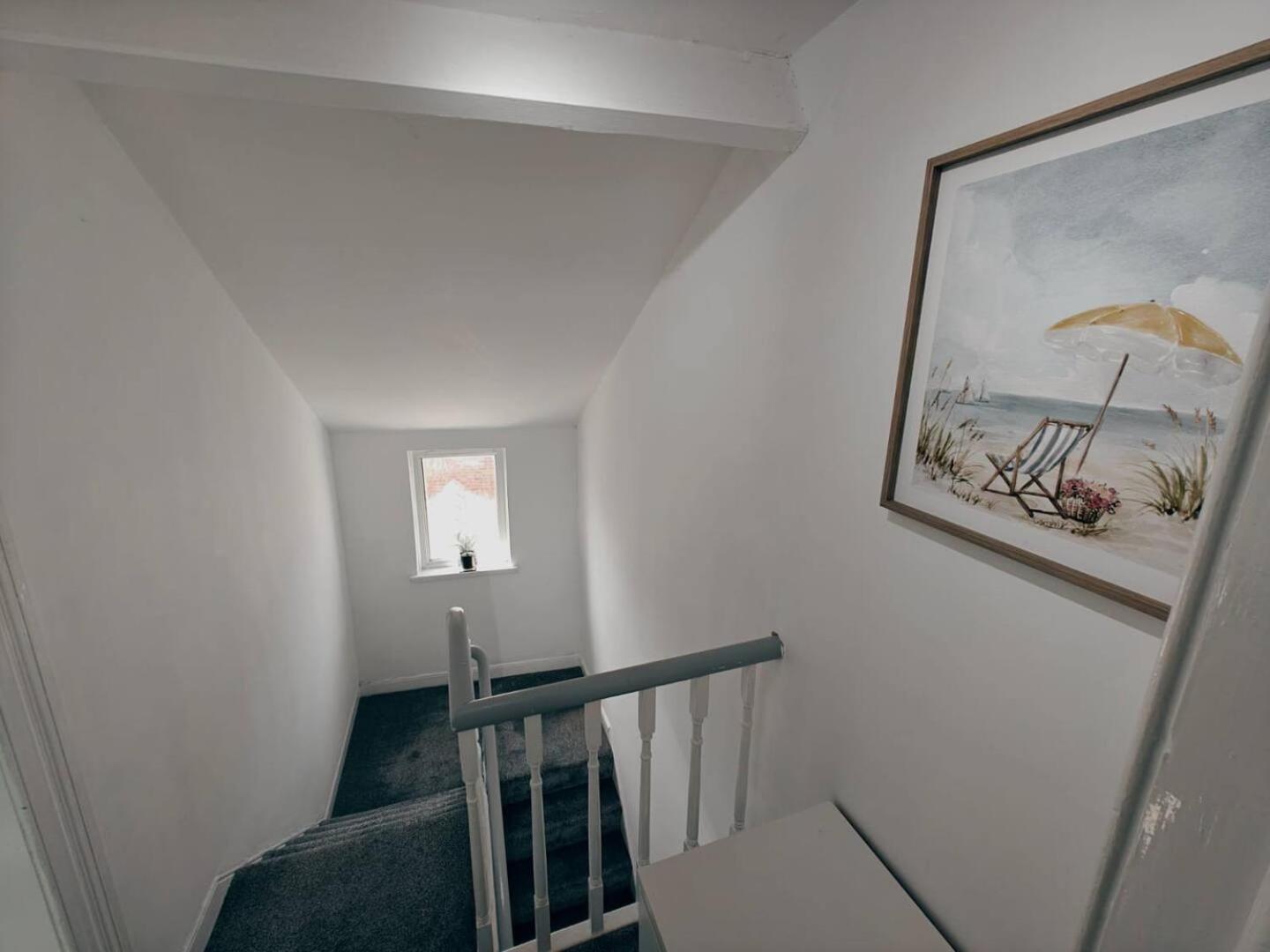 4br Ravenhill Modern Holiday home *