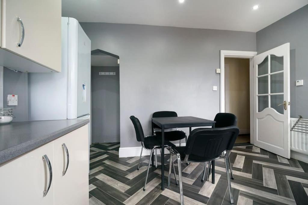 2 Bedroom House Belfast