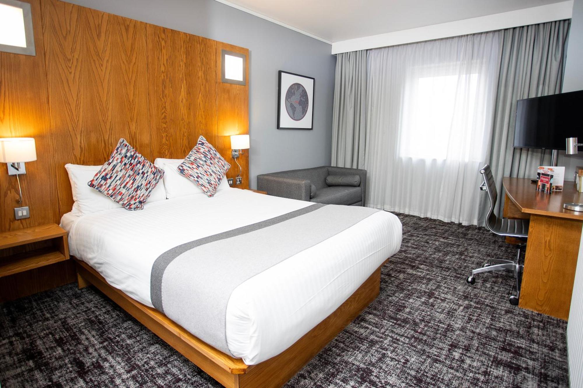 Hotel Ramada By Wyndham 3*