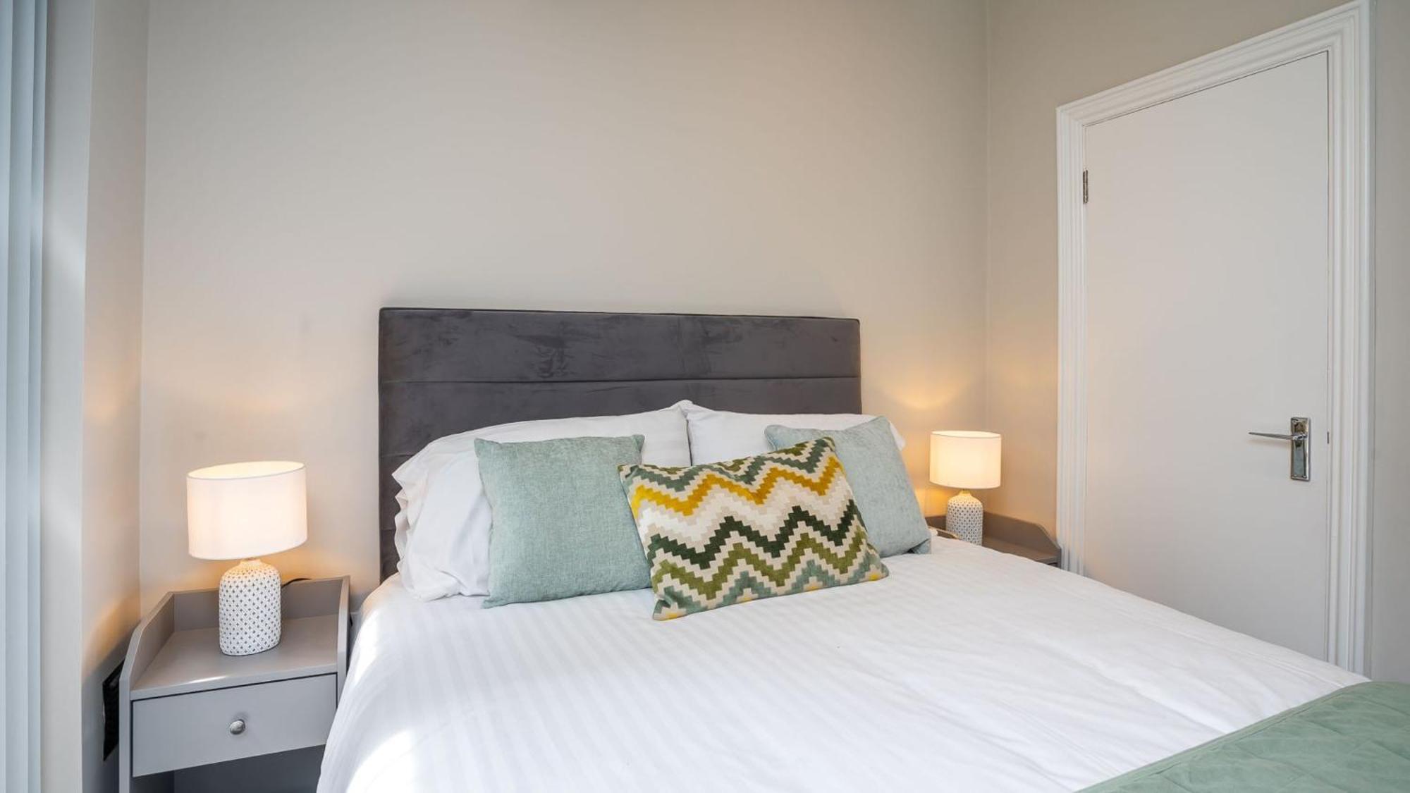 Modern 1 Bdr By Breaks Apartment *