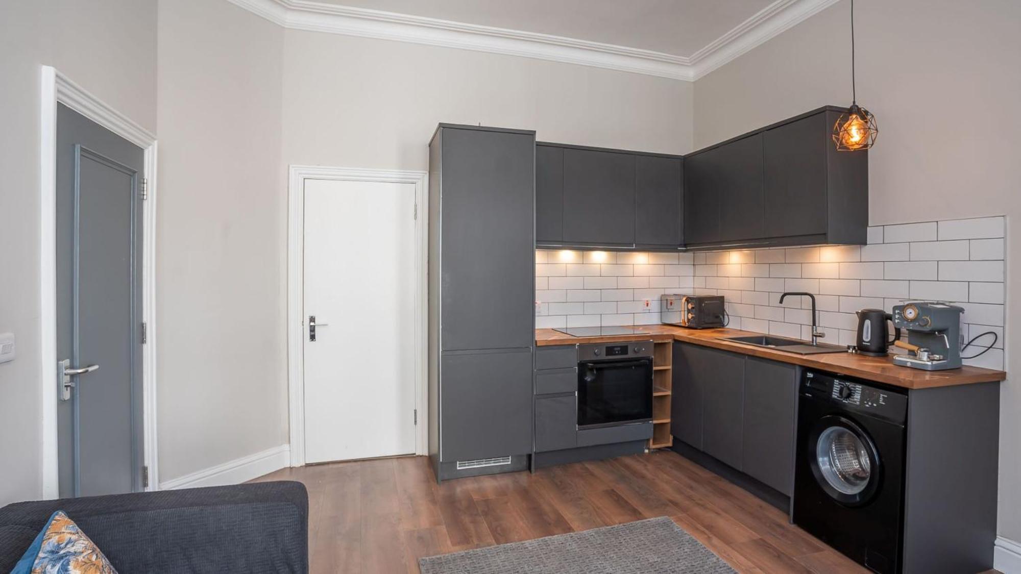 Modern 1 Bdr By Breaks * Belfast