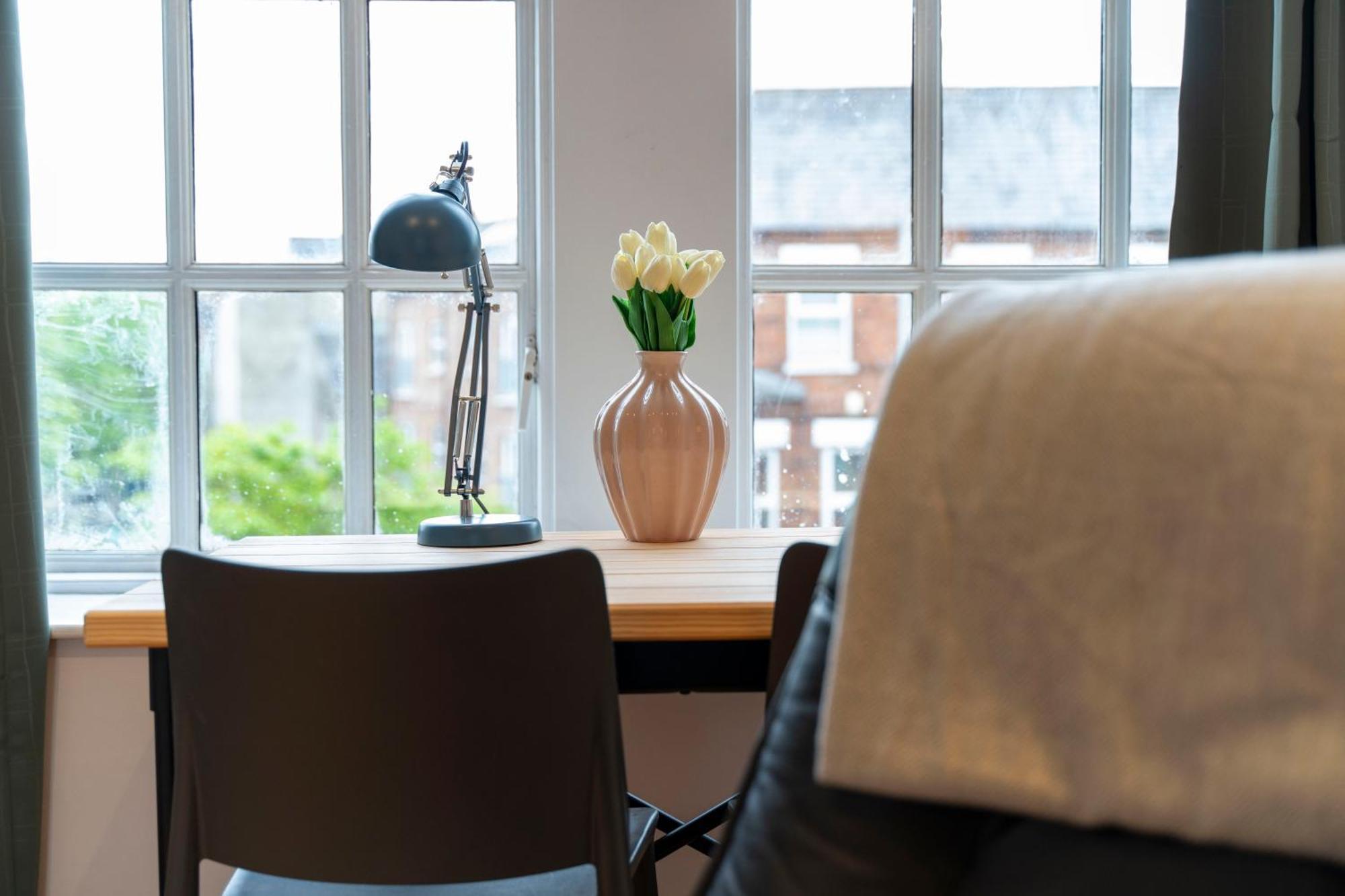 Quarters- Belgravia Apartment Belfast