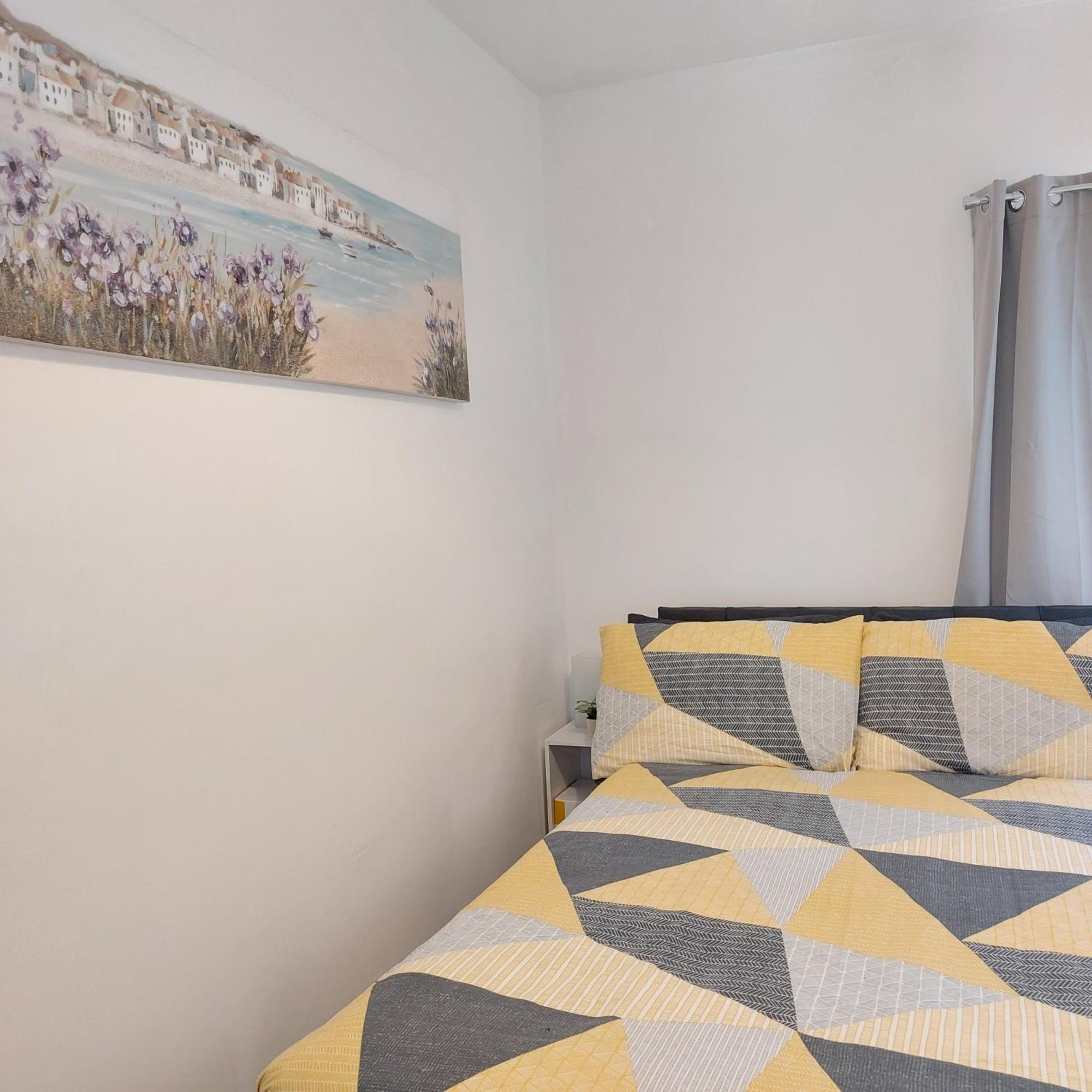 A Cozy Apartment At Amber Lodge Belfast