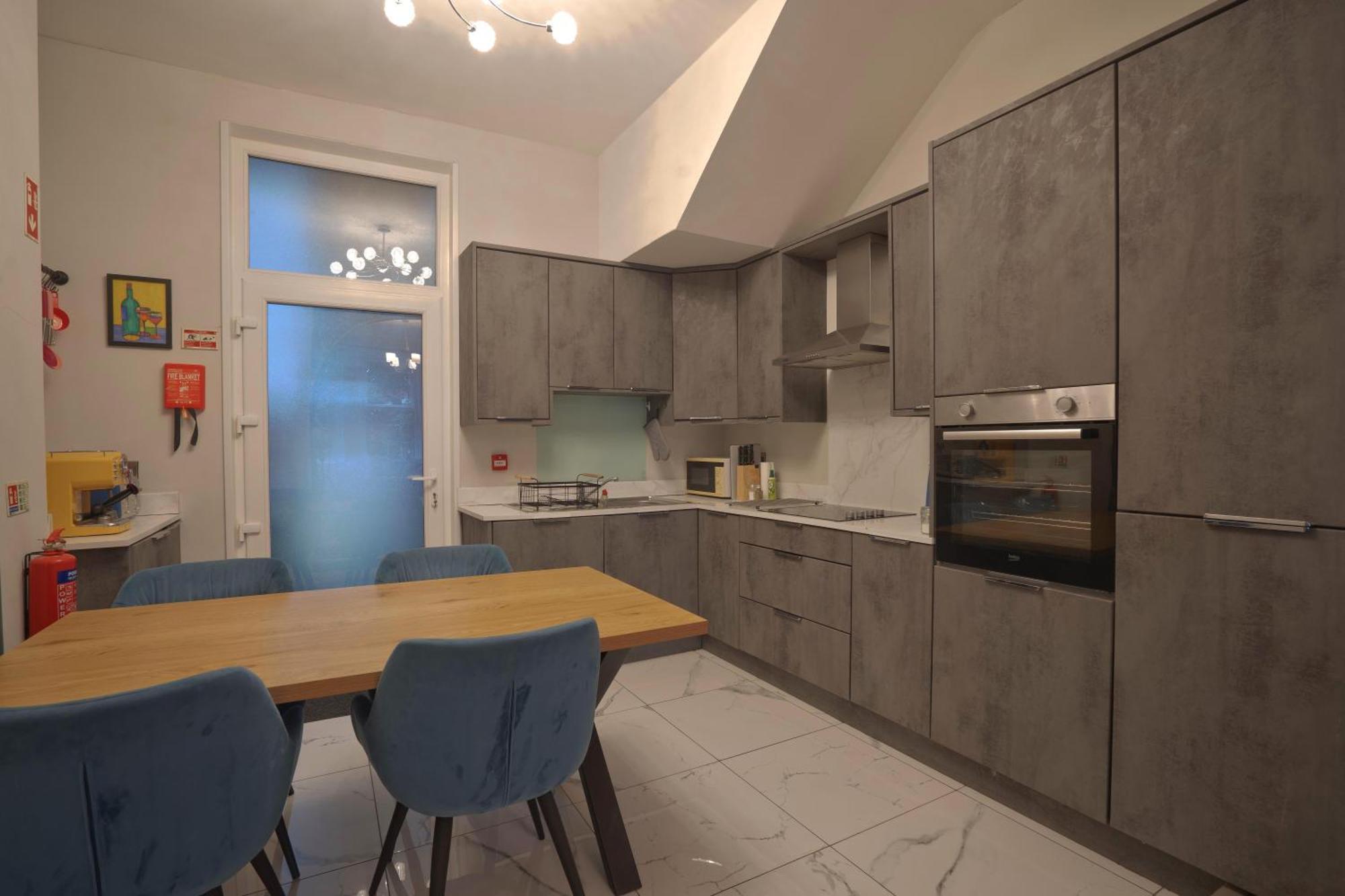 Apartment South
