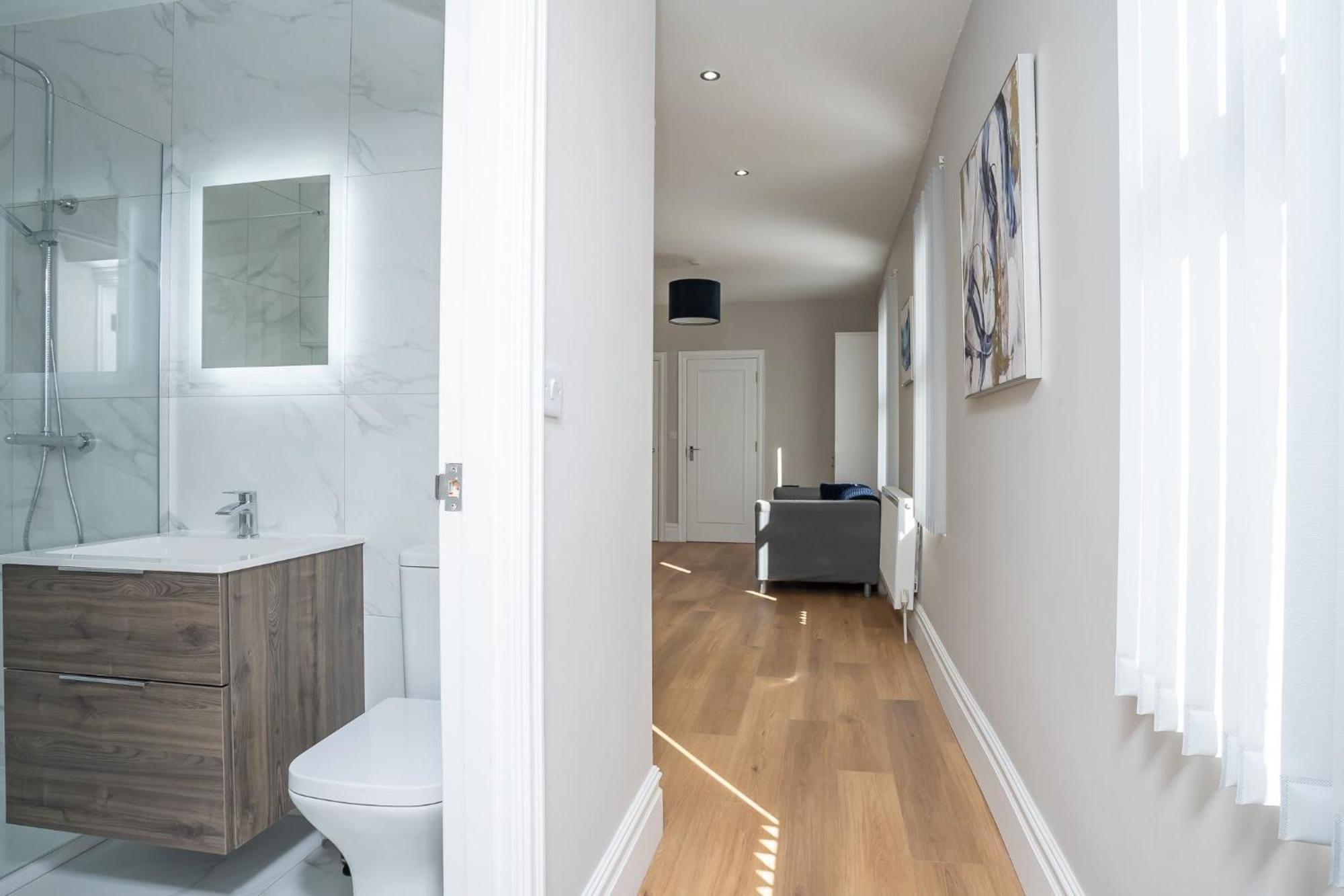 Apartment Modern 1 Bdr By Breaks *