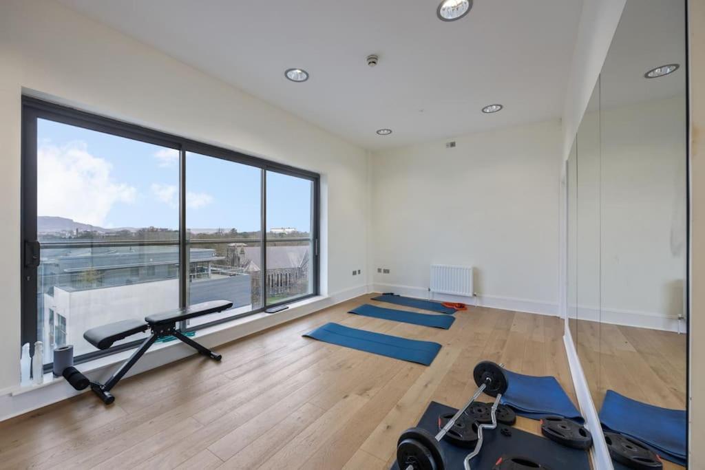 Free Parking - Luxury Penthouse *
