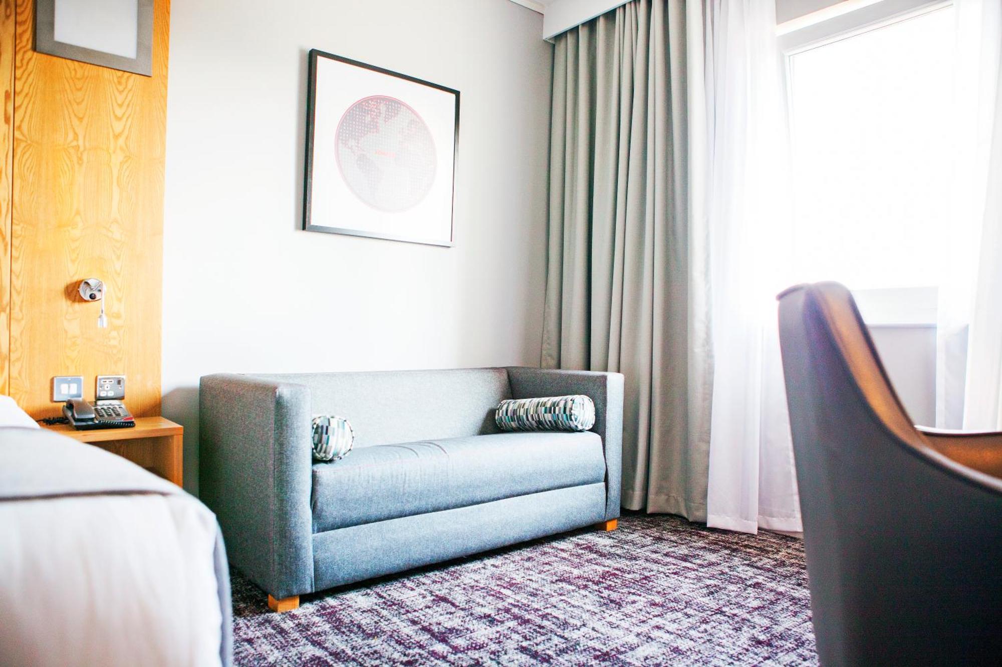 Ramada By Wyndham Hotel Belfast