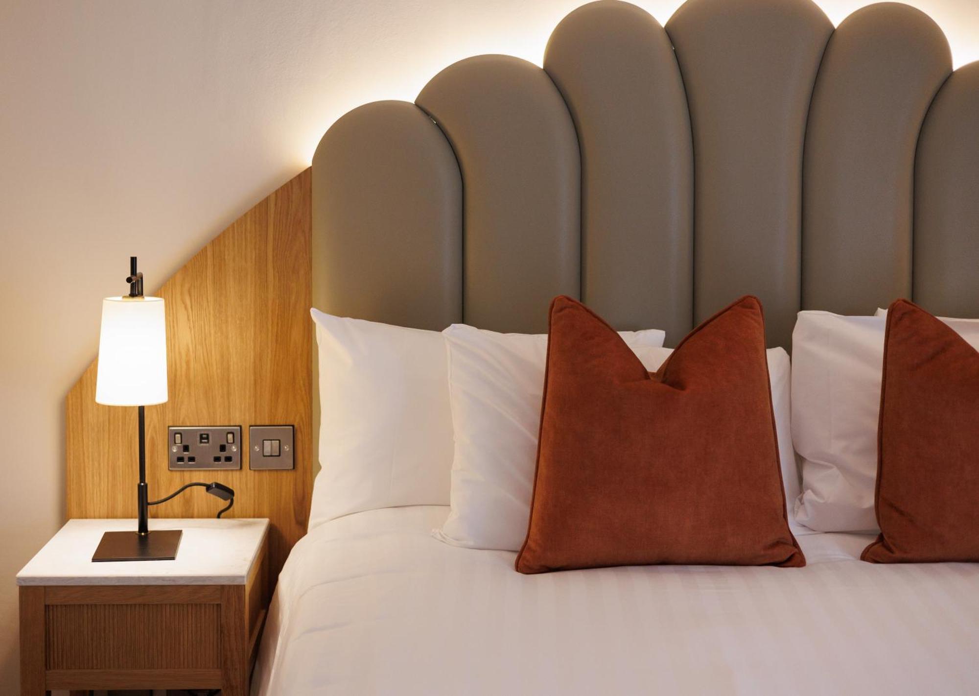 The Malone Hotel 4*