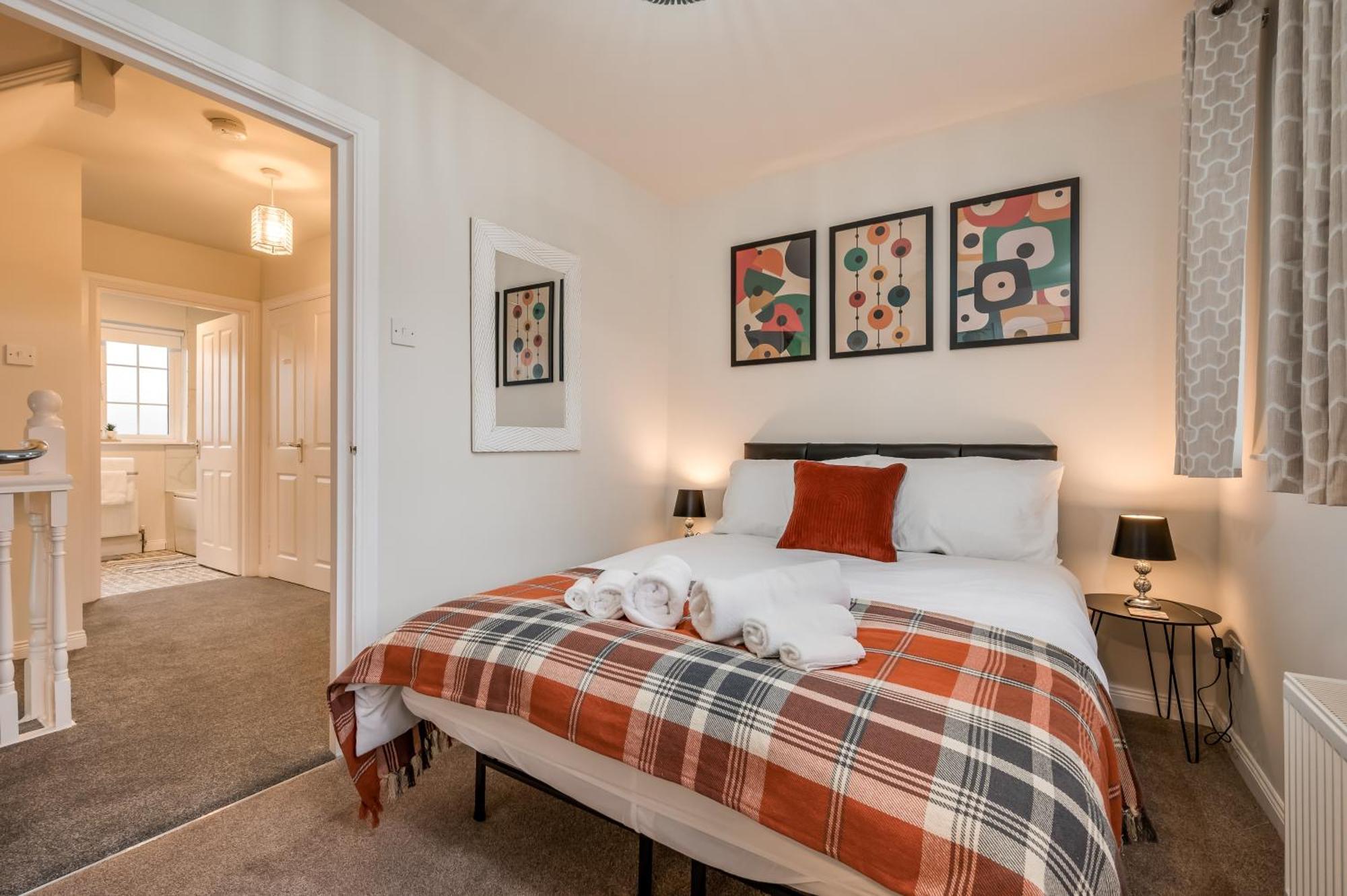 Holiday home Staybynumbers - Centre Townhouse 2x Parking Belfast