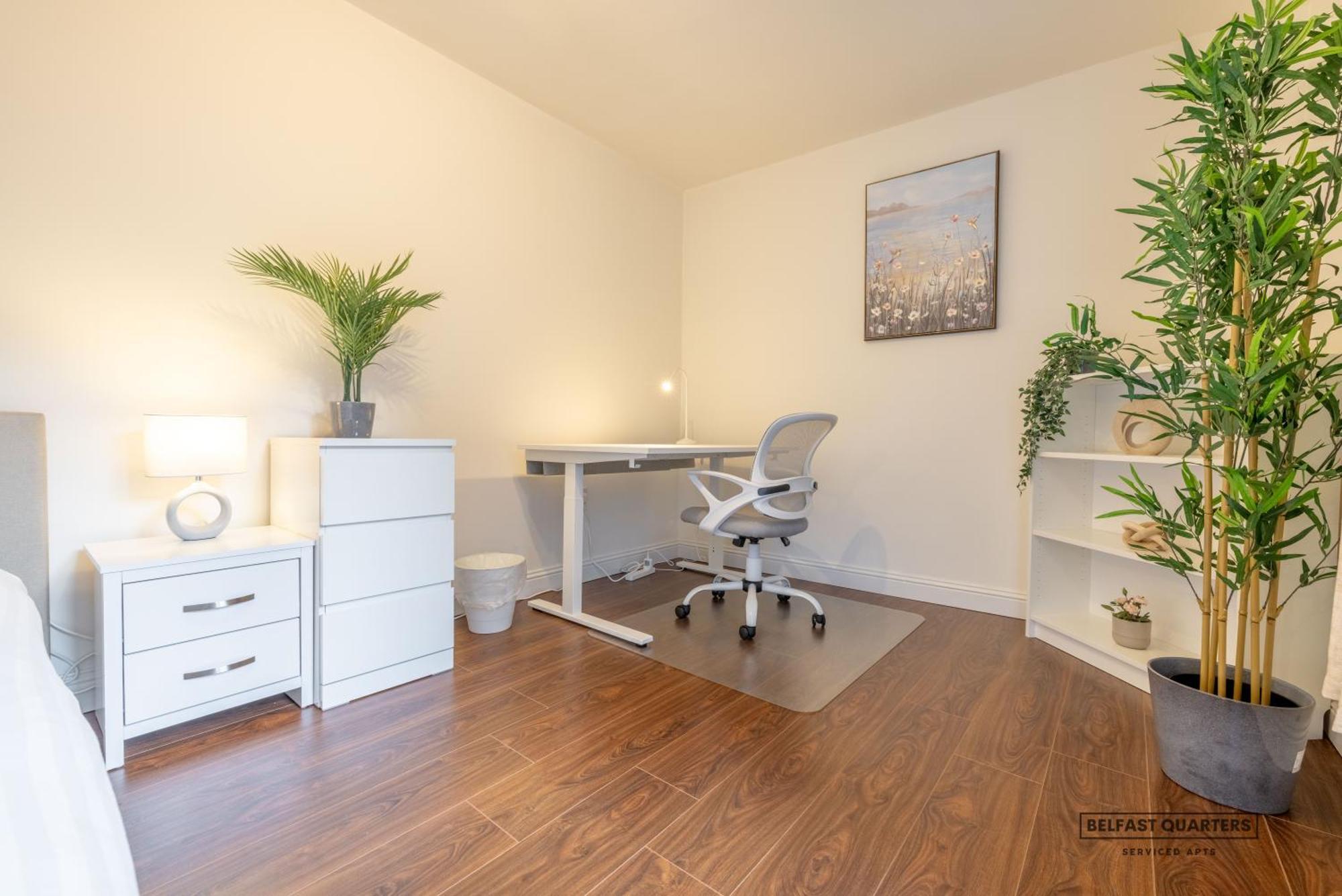 Apartment Quarters- Station St 1 *