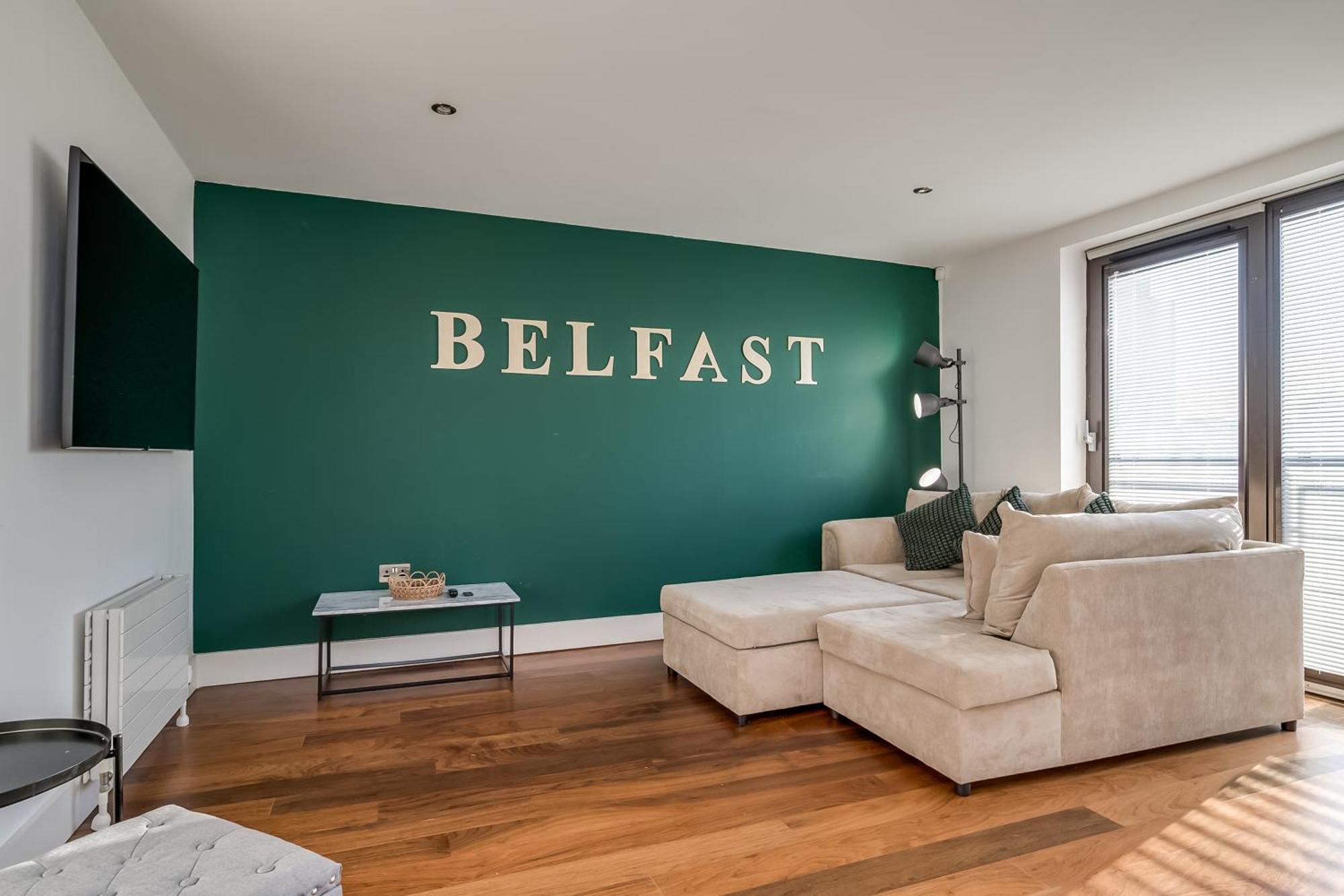 Custom House Square Centre Retreat * Belfast